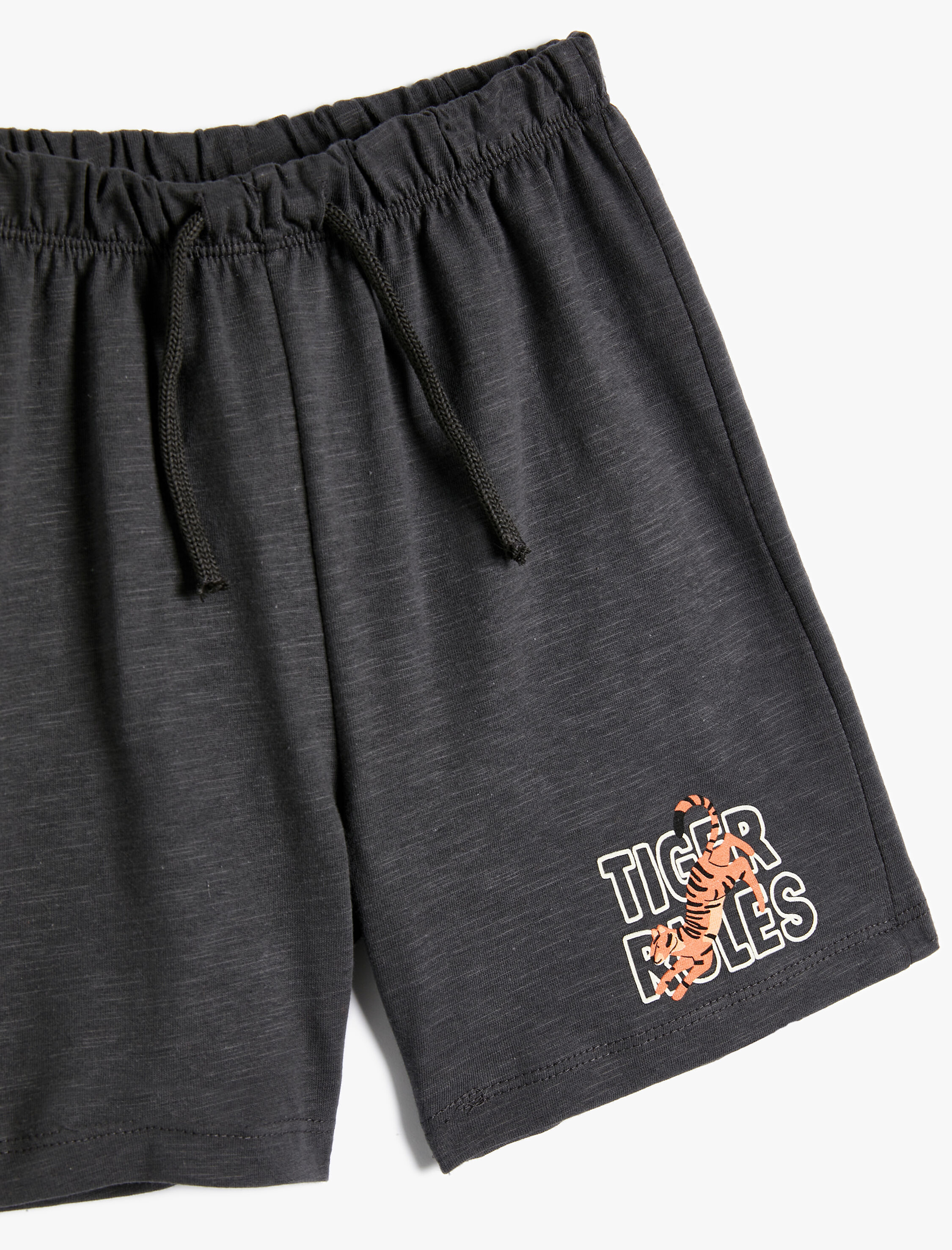  Erkek Bebek Şort Baskı Detaylı Beli Bağlamalı Pamuklu