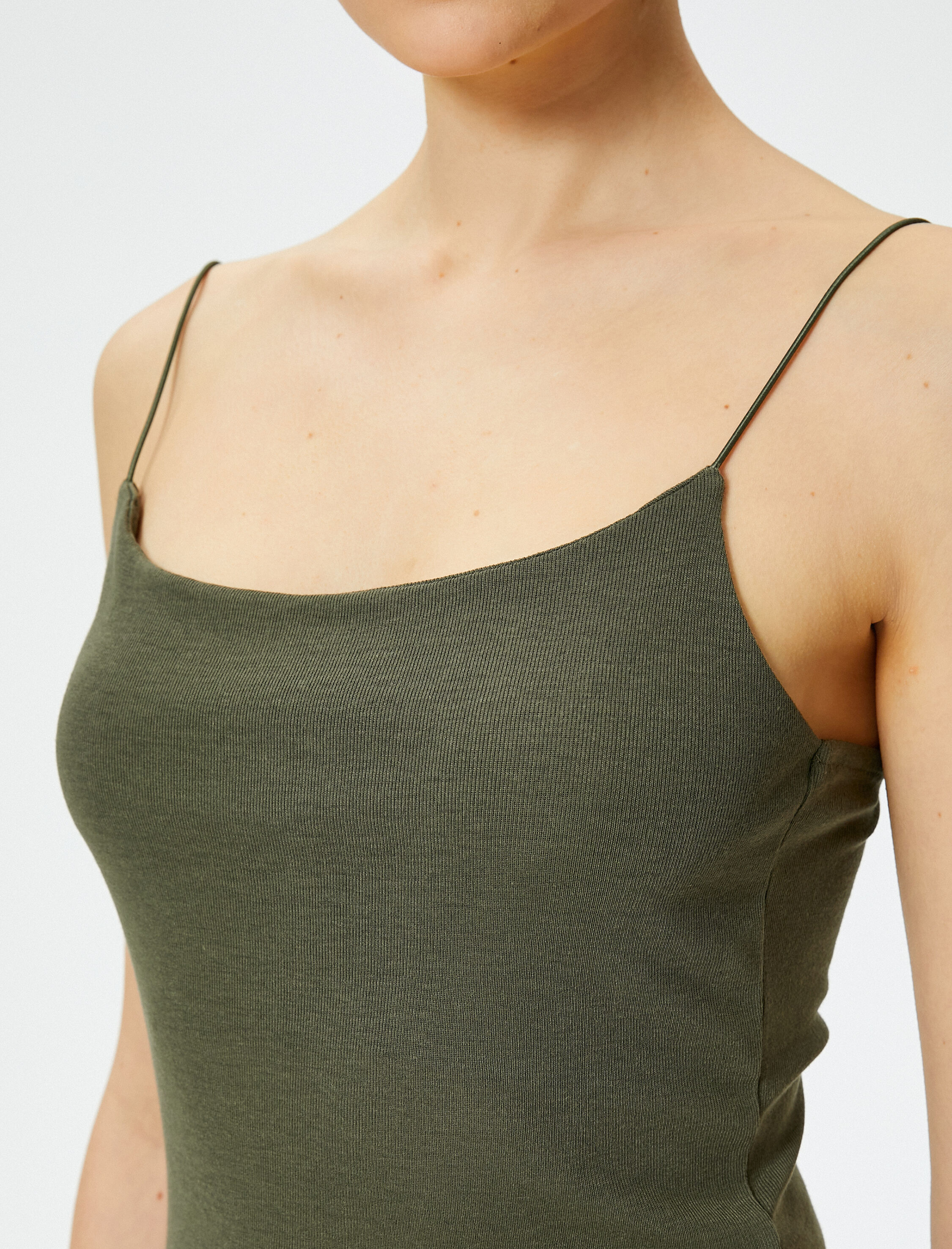   İnce Askılı Atlet Viskoz Kumaş Karışımlı