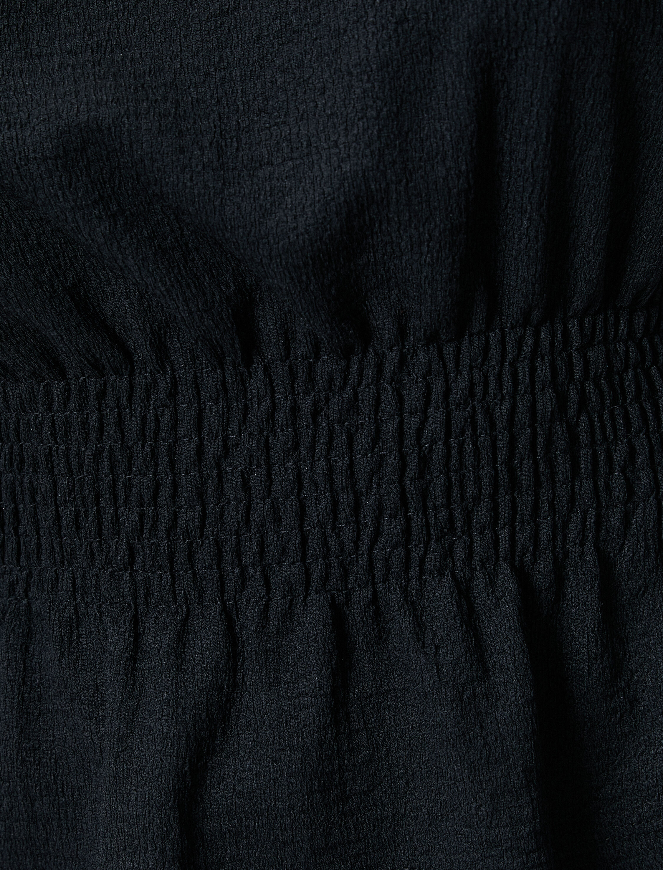   Kısa Kollu Bluz Gipeli Fırfırlı