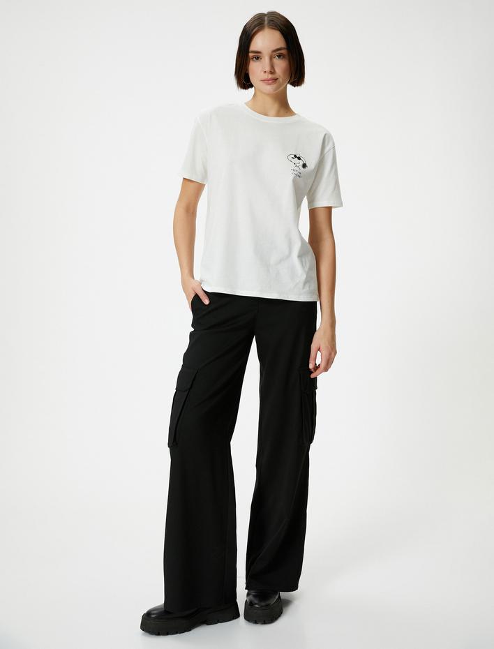  Snoopy Tişört Arkası Baskılı Lisanslı Kısa Kollu Bisiklet Yaka Pamuklu