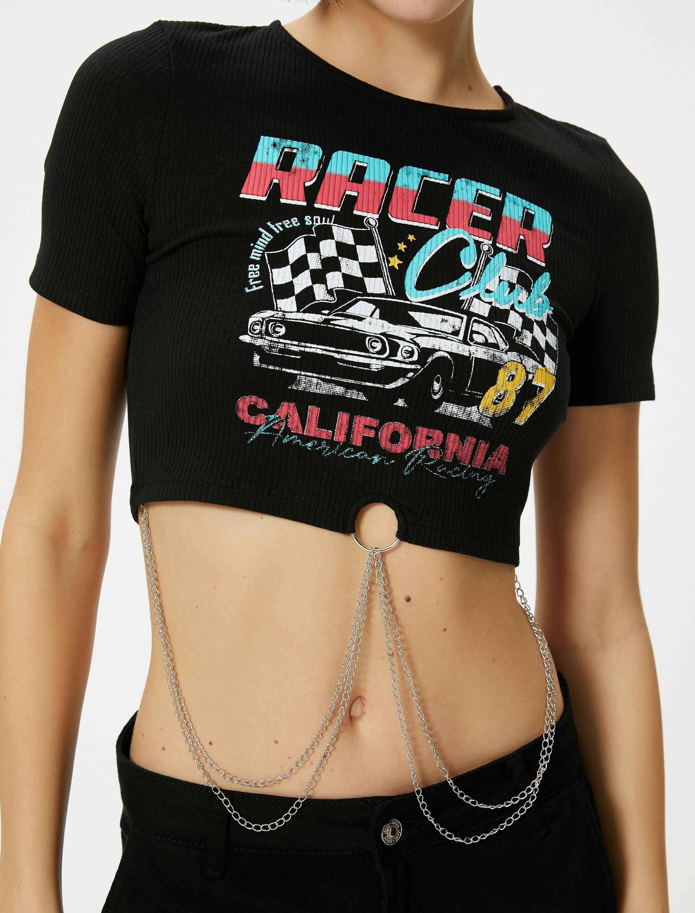   Crop Tişört Zincir Detaylı Baskılı Kısa Kollu Bisiklet Yaka