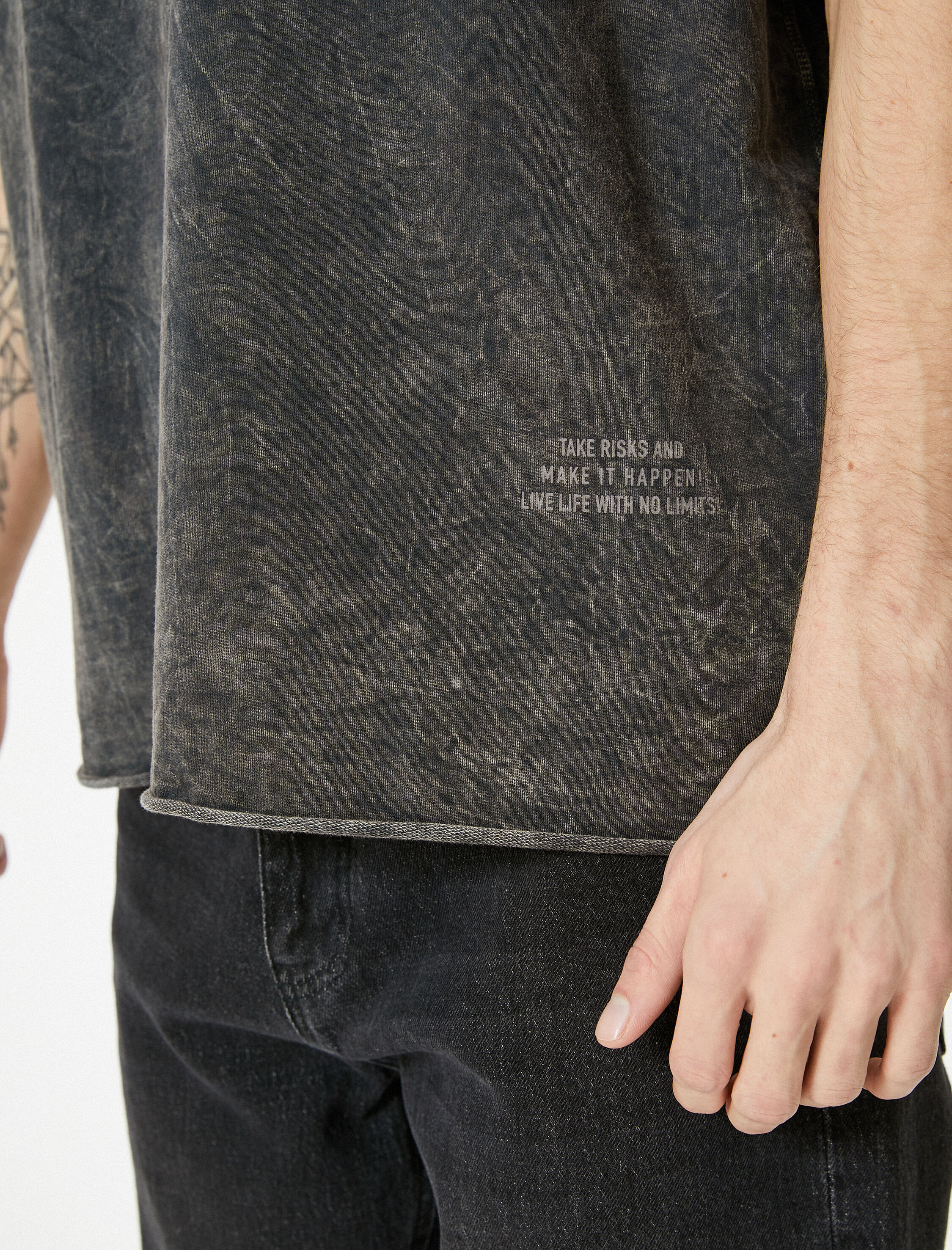   Oversize Tişört Yıkamalı Bisiklet Yaka Kısa Kollu