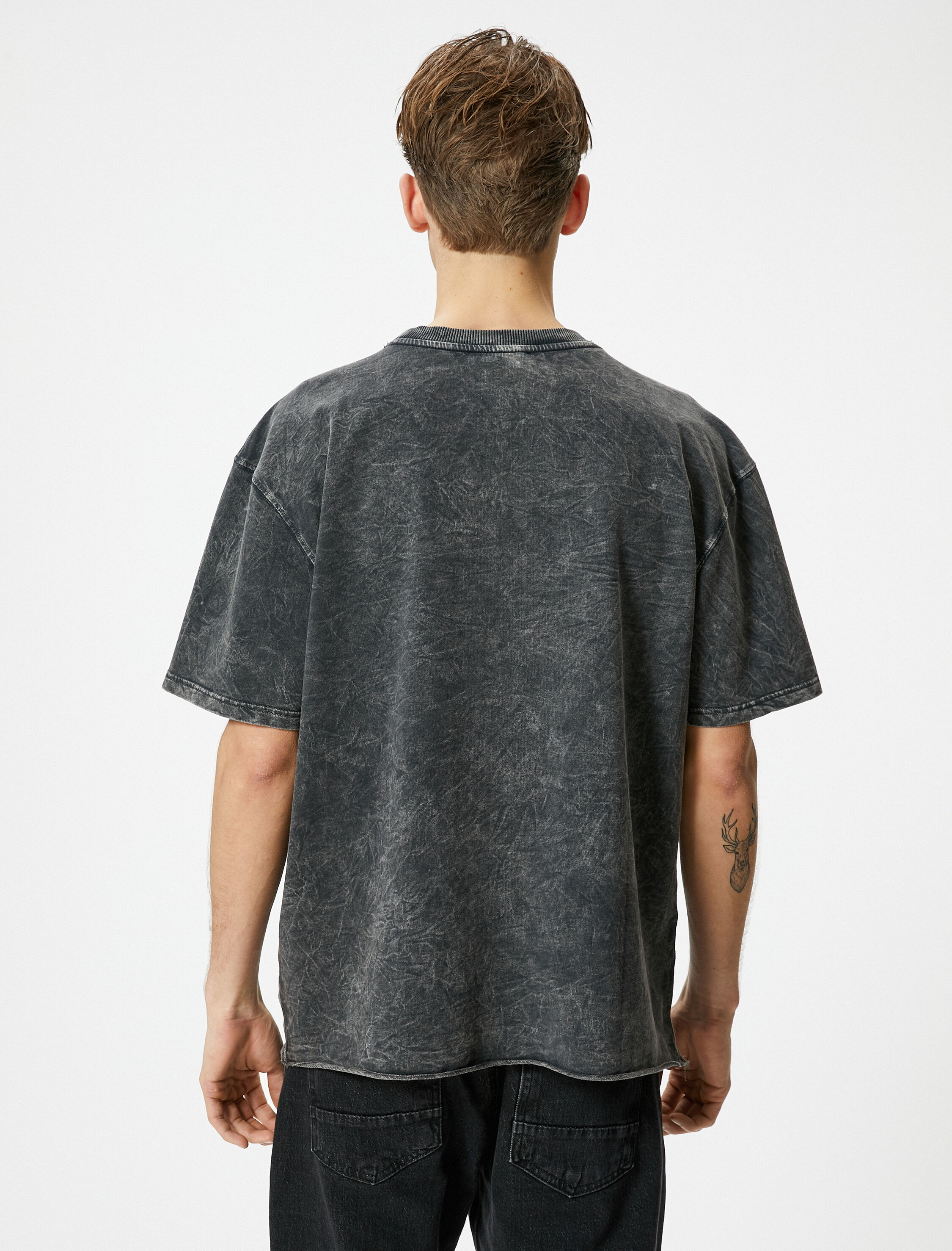   Oversize Tişört Yıkamalı Bisiklet Yaka Kısa Kollu