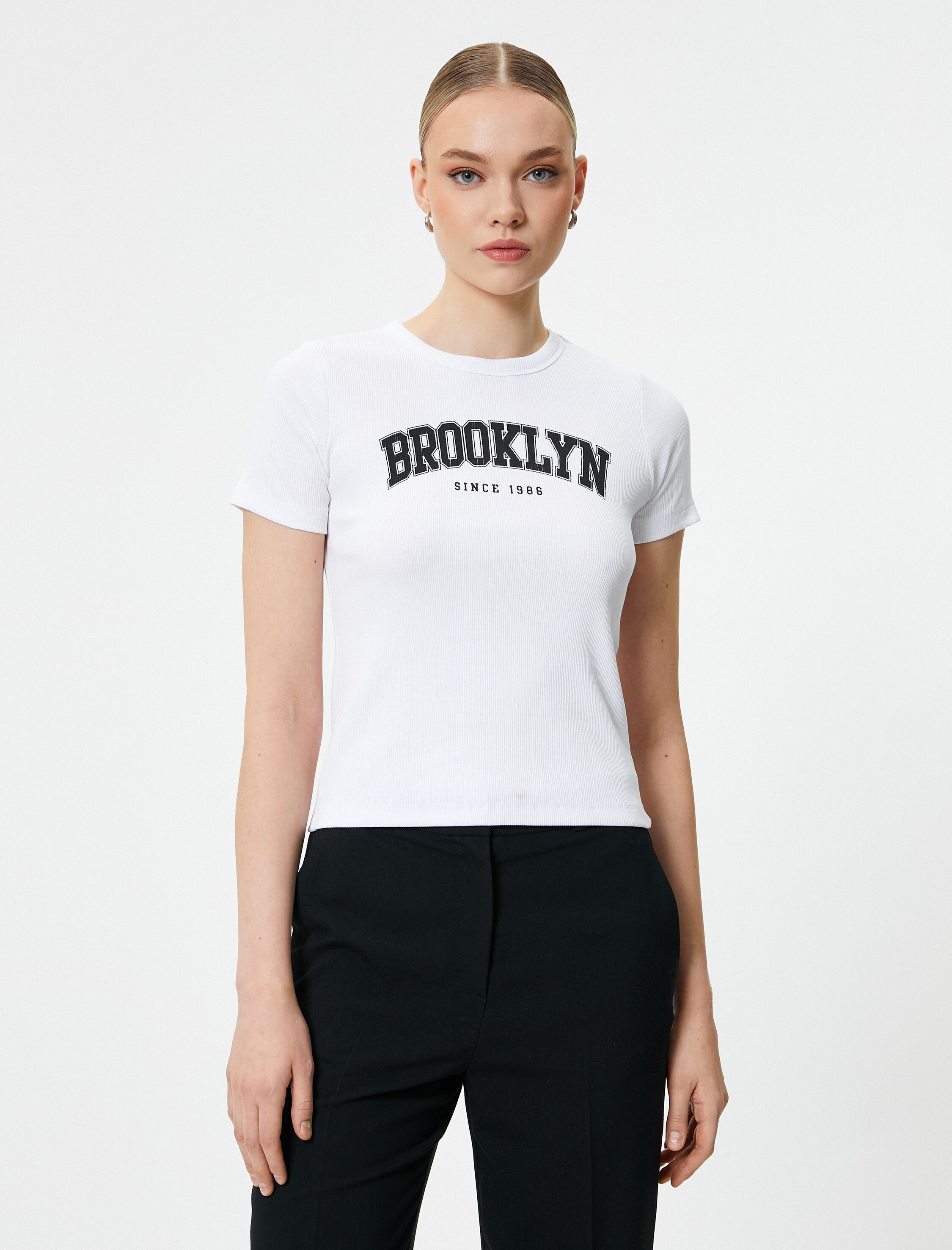   Brooklyn Baskılı Tişört Slim Fit Kısa Kollu Bisiklet Yaka Pamuklu