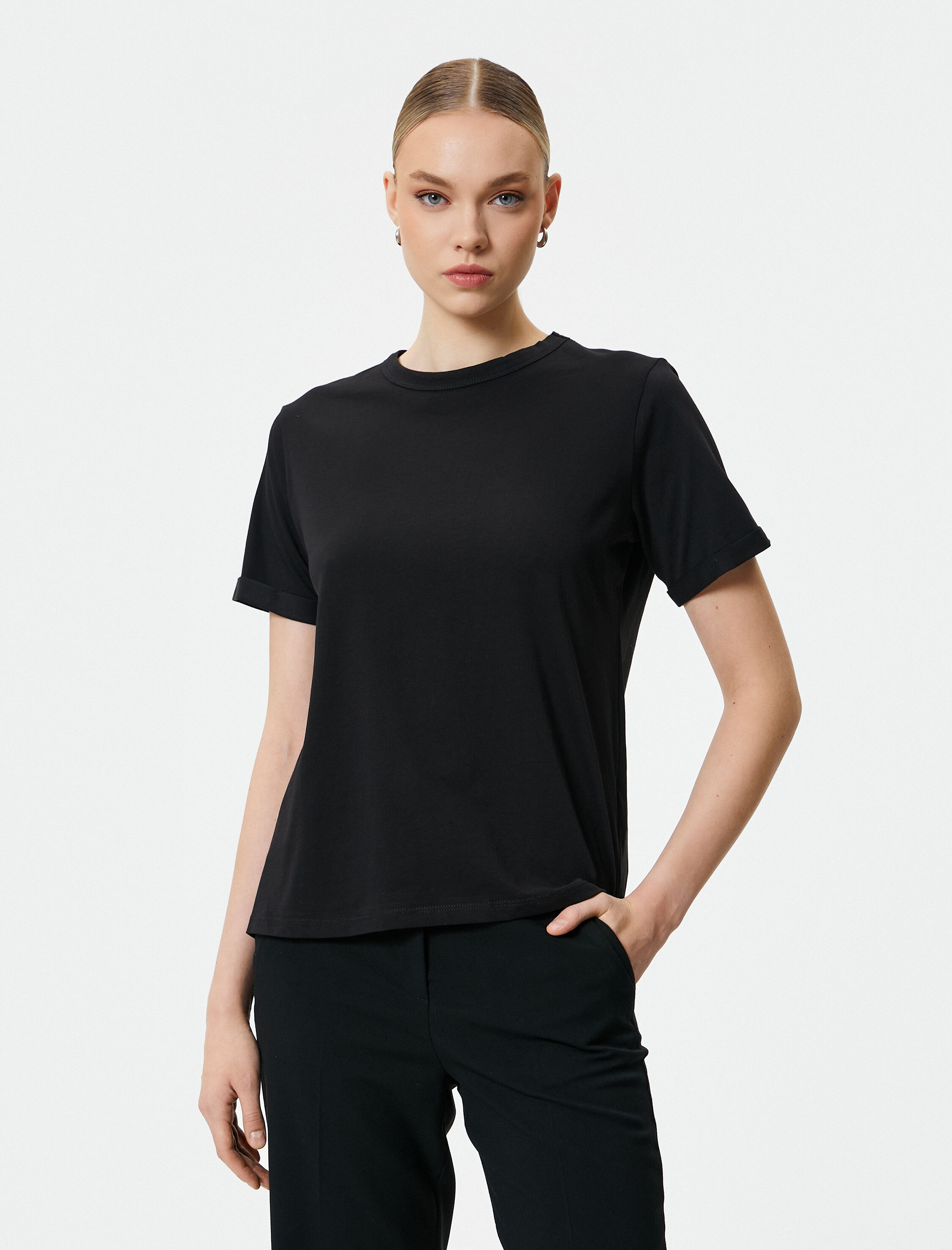   Basic Tişört Bisiklet Yaka Kısa Kollu Pamuklu