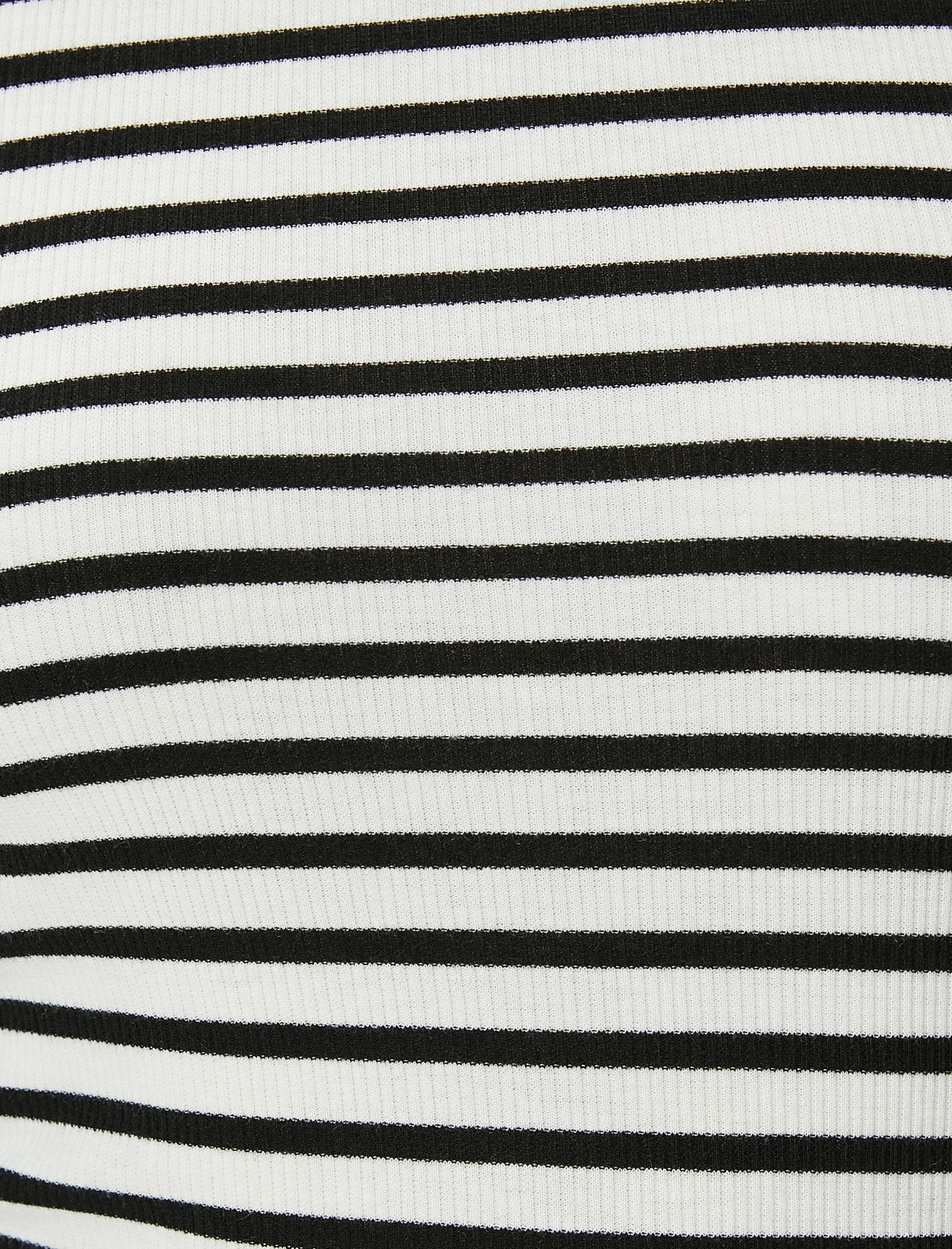   Fitilli Atlet Halter Yaka Standart Kesim