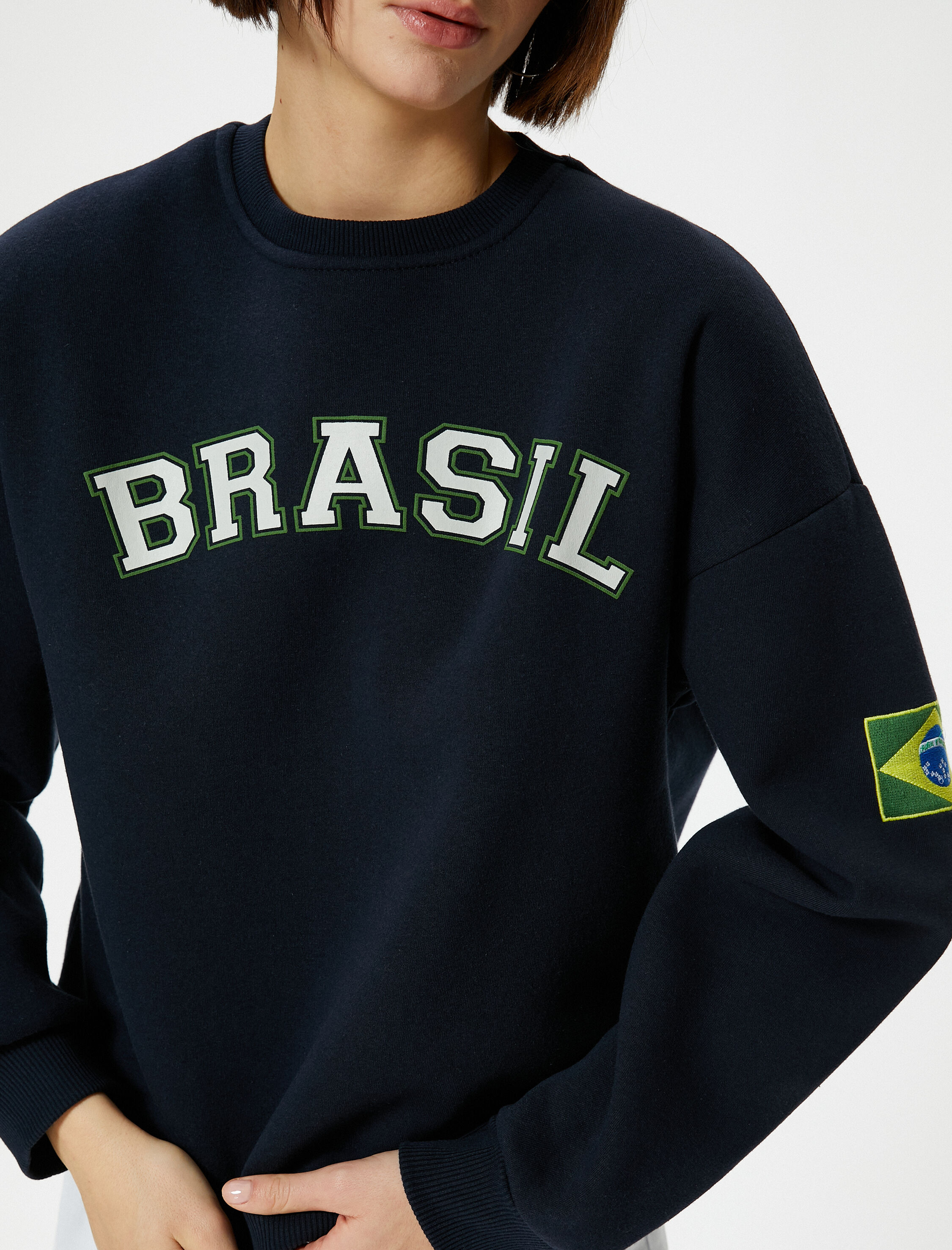   Şardonlu Brasil Sweatshirt Arkası Baskılı Uzun Kollu Bisiklet Yaka