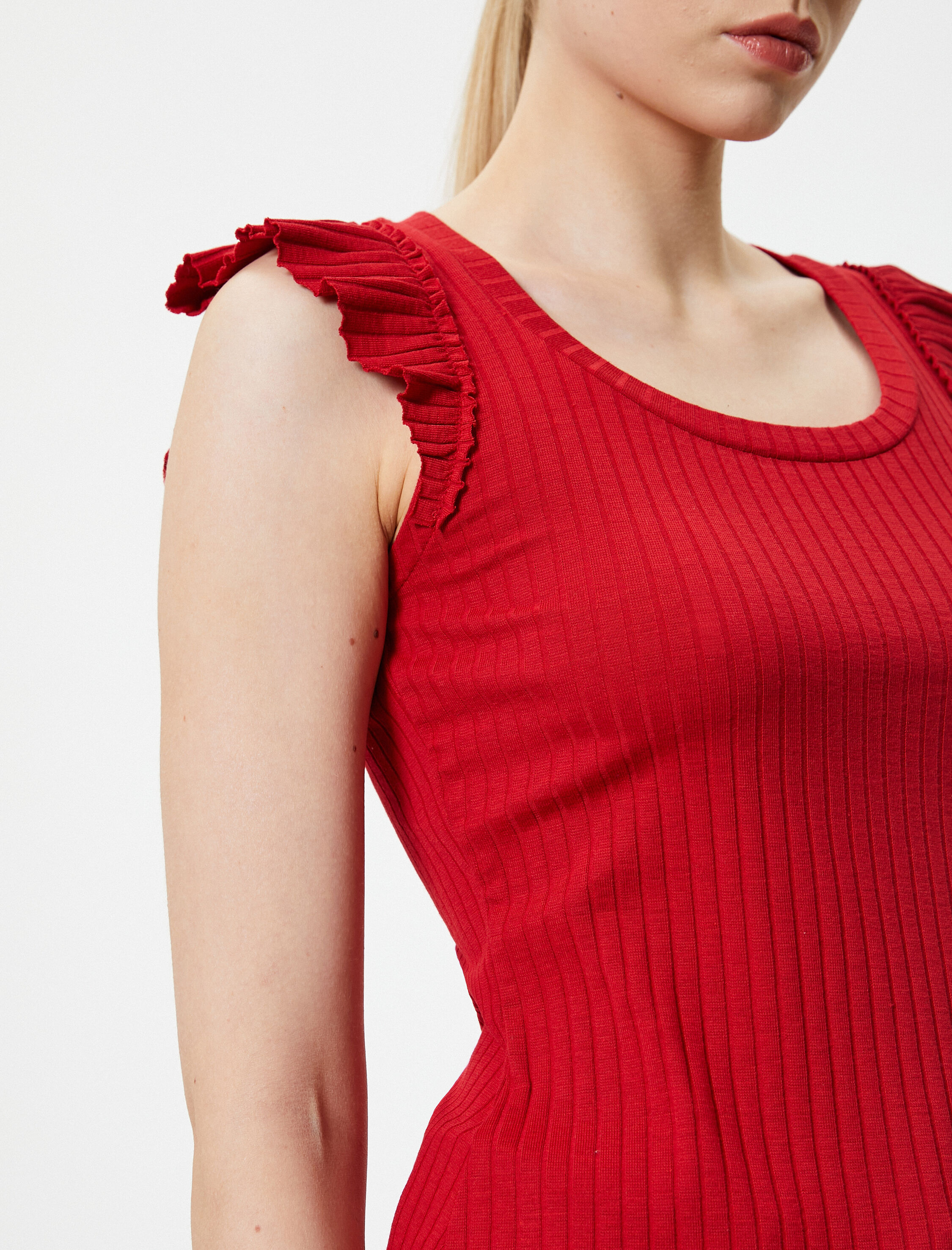   Fitilli Atlet U Yaka Kolları Fırfırlı Viskon Karışımlı