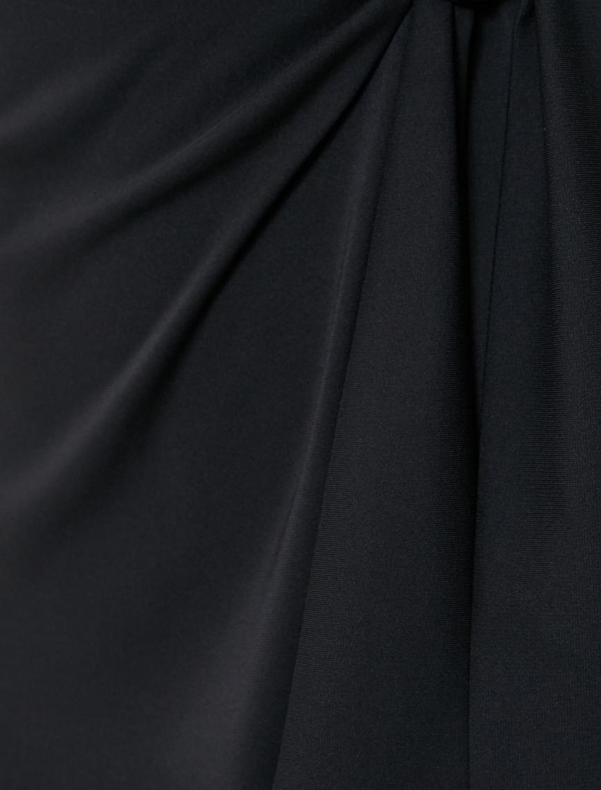   Mini Elbise Kısa Kollu Beli Bağlama Detaylı Fiyonk Detaylı