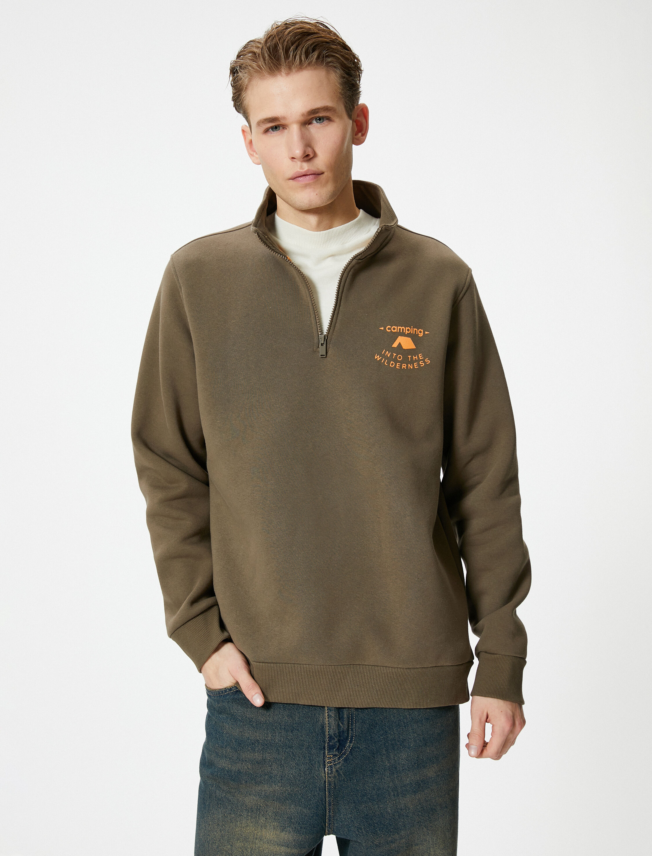   Yarım Fermuarlı Sweatshirt Dik Yaka Slogan Baskılı Şardonlu