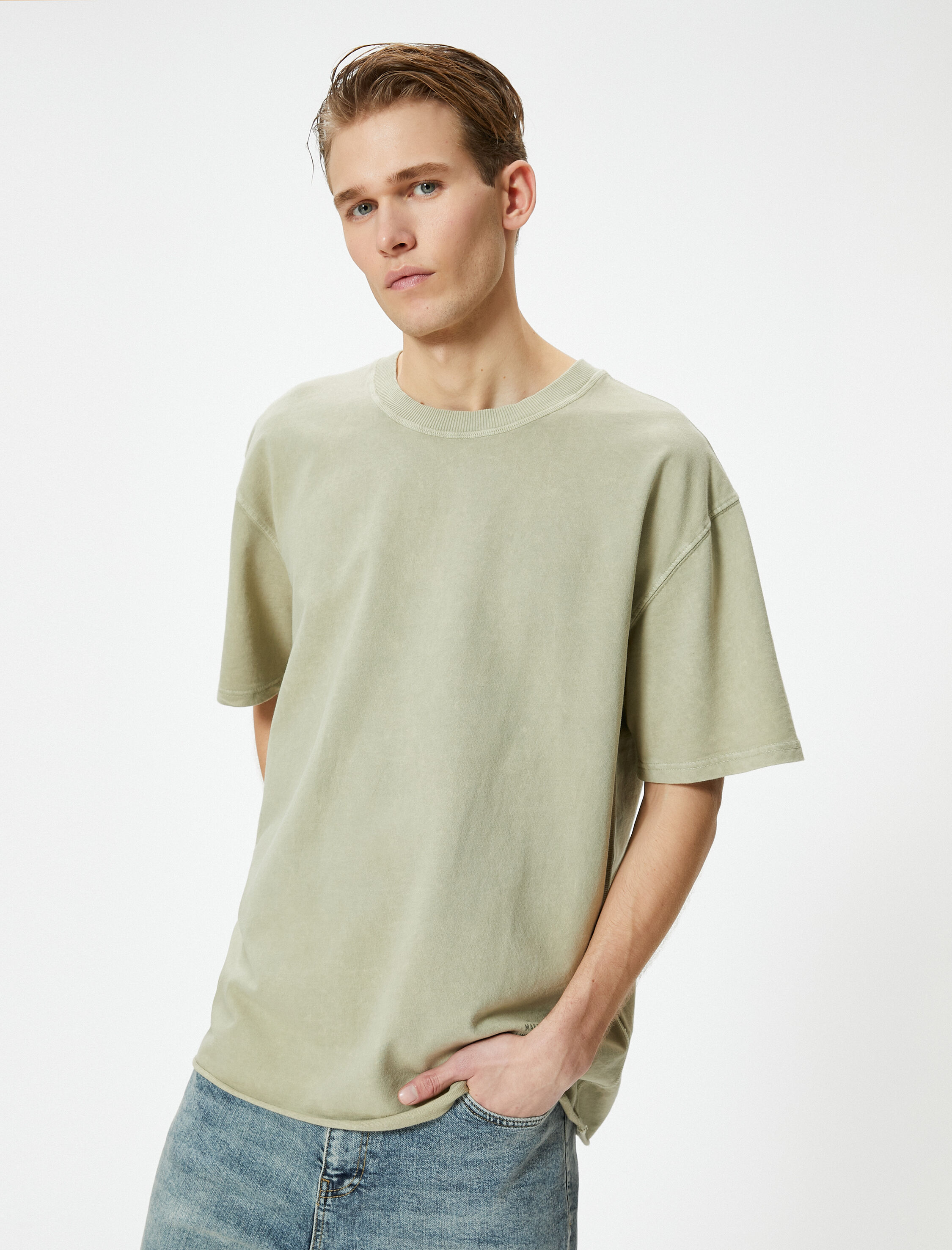   Oversize Tişört Yıkamalı Bisiklet Yaka Kısa Kollu