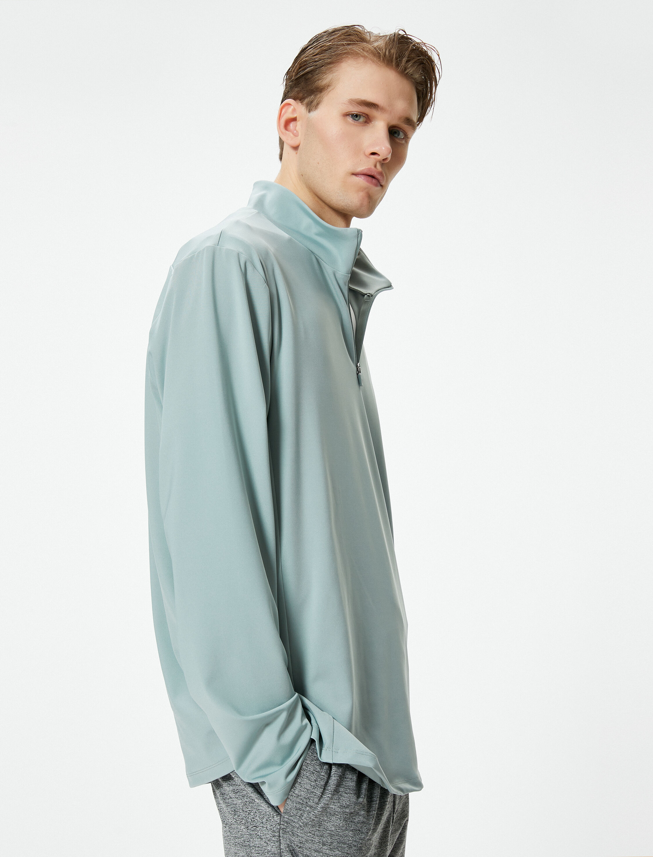 Koton Erkek Spor Sweatshirt Yarım Fermuarlı Dik Yaka Uzun Kollu -1
