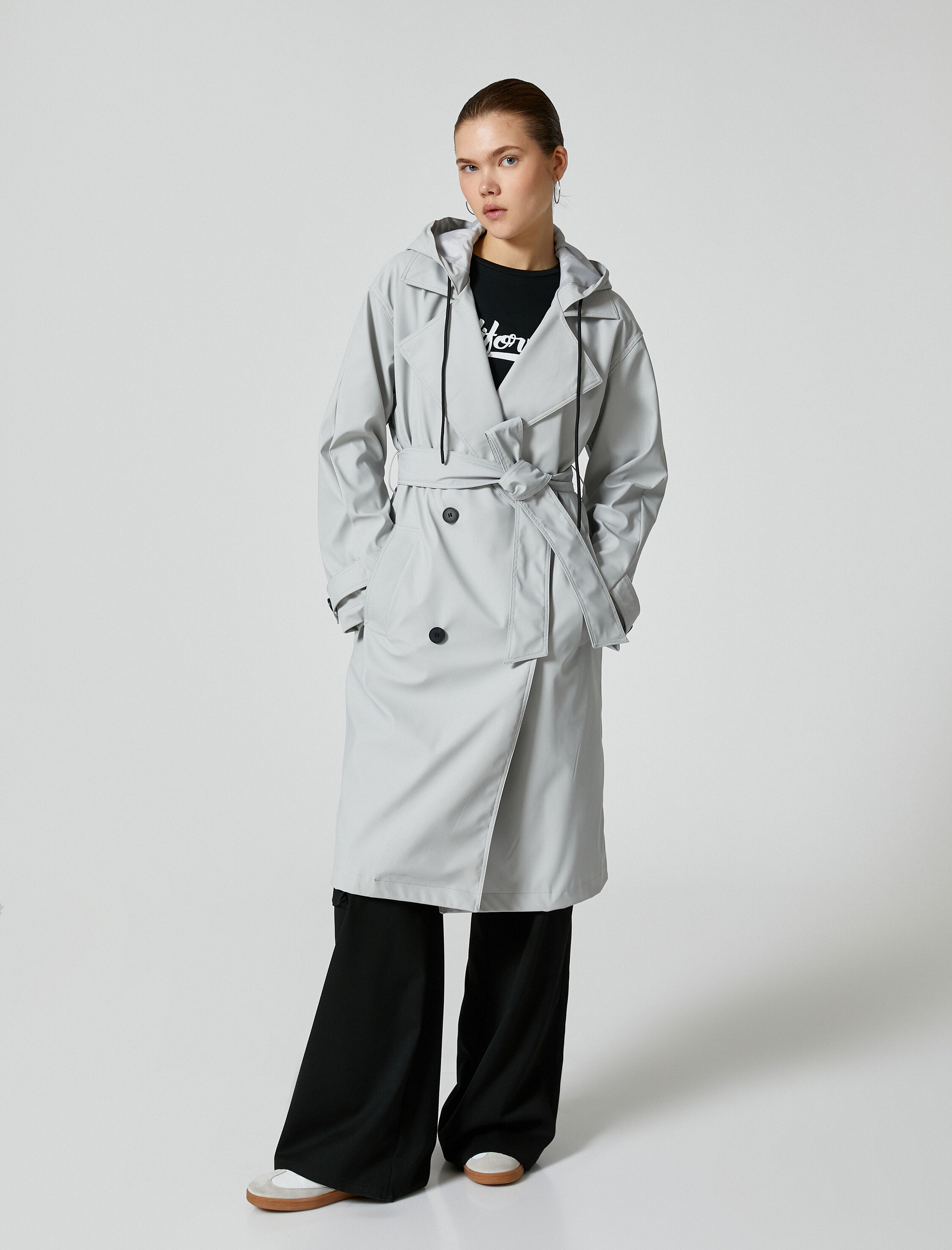   Trençkot Kapşonlu Kruvaze Düğmeli Cepli Kemer Detaylı