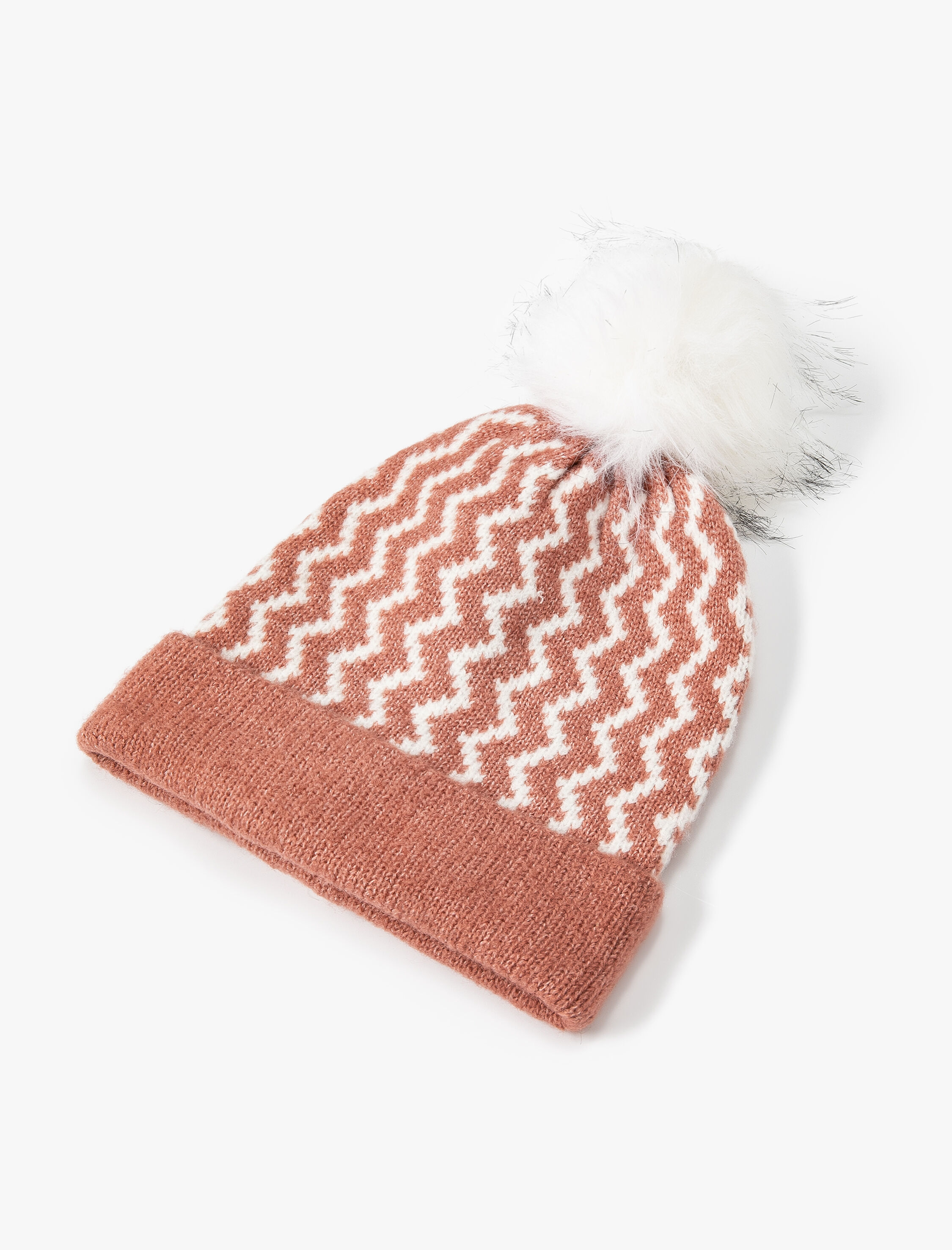 Kadın Örgü Bere Renk Bloklu Peluş Ponpon Detaylı