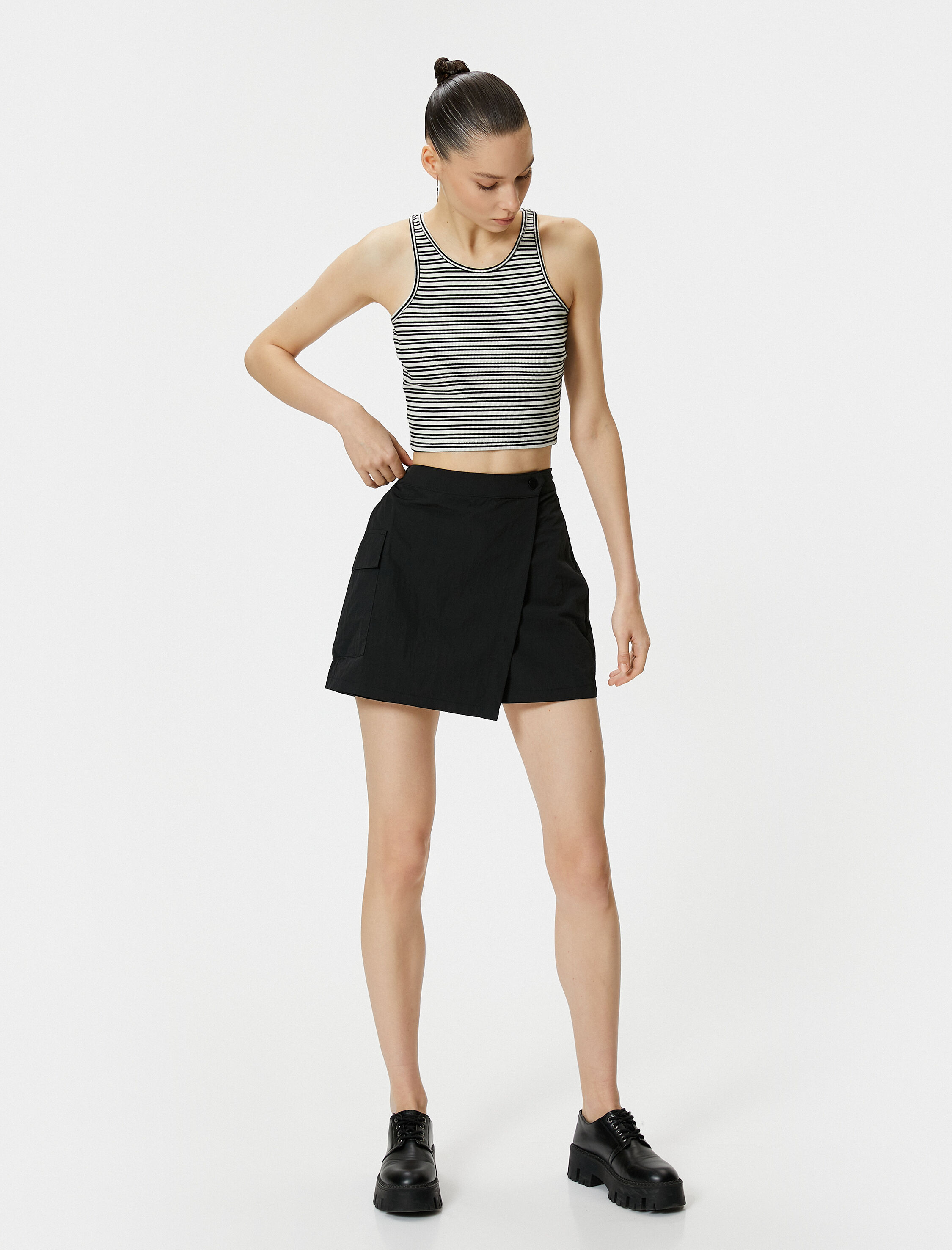   Halter Yaka Atlet Crop Baskılı Pamuklu