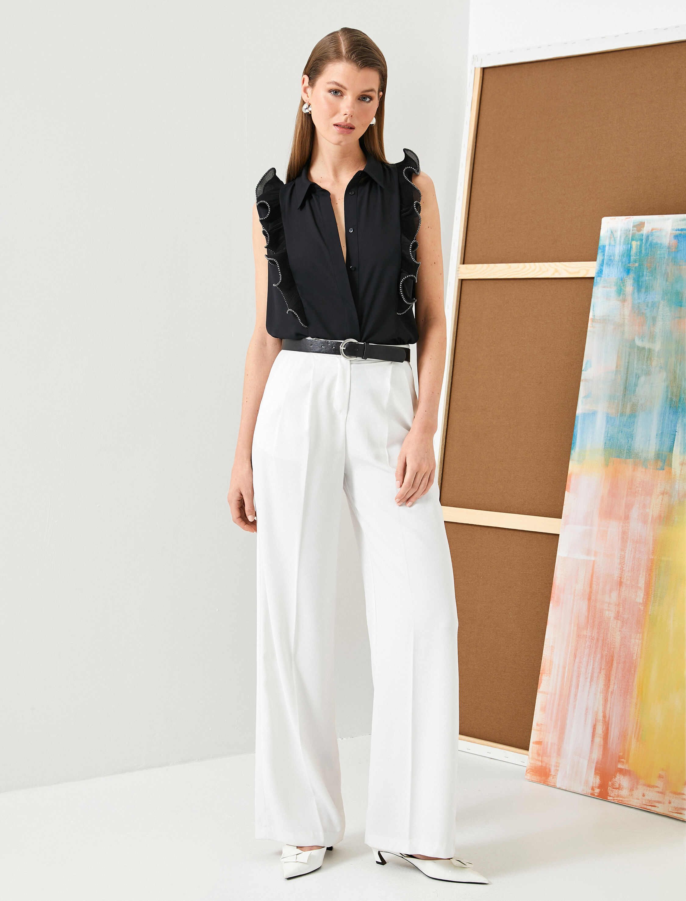   Kolsuz Gömlek Fırfırlı Düğmeli Klasik Yaka