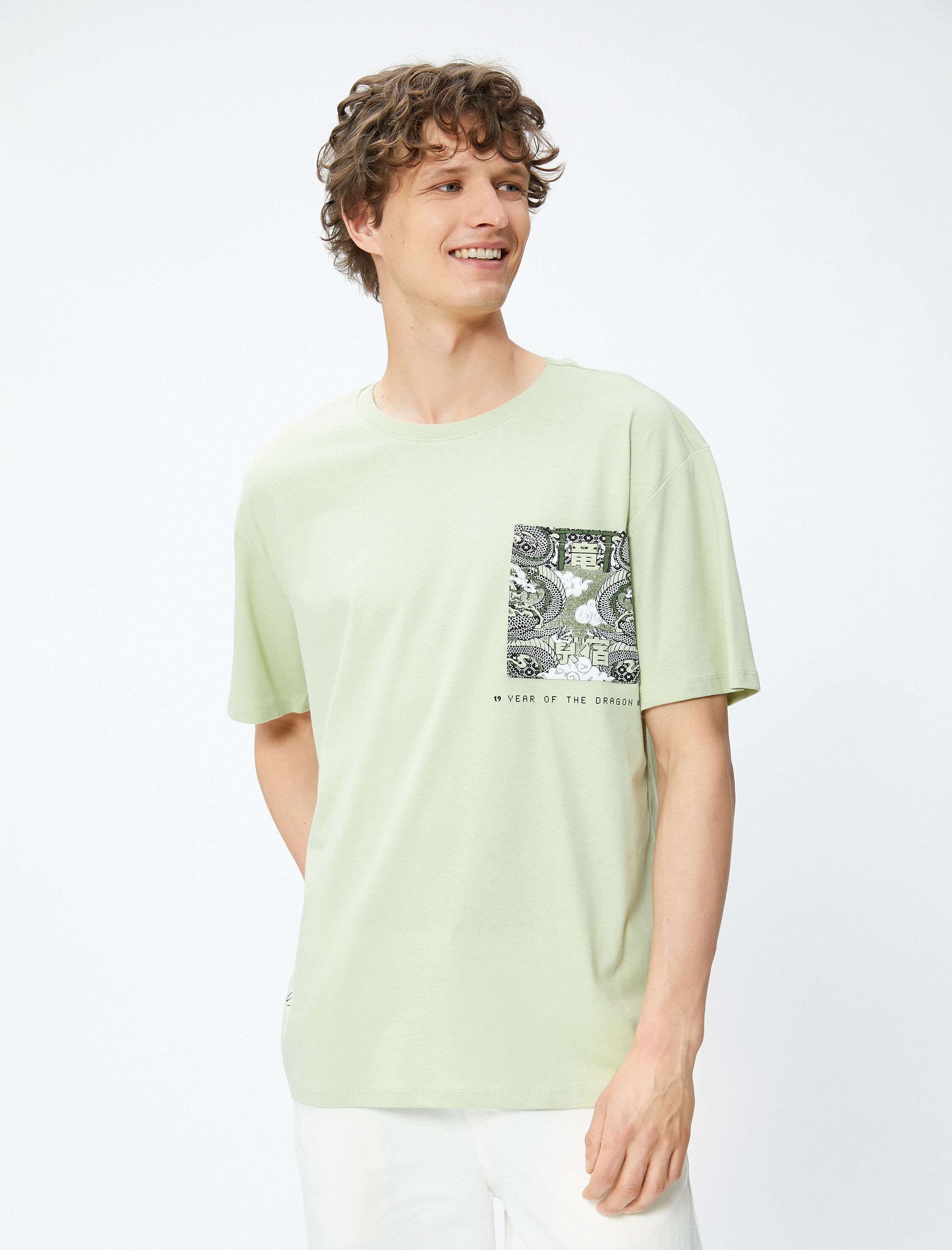   Oversize Tişört Uzakdoğu Baskılı Bisiklet Yaka Kısa Kollu Pamuklu