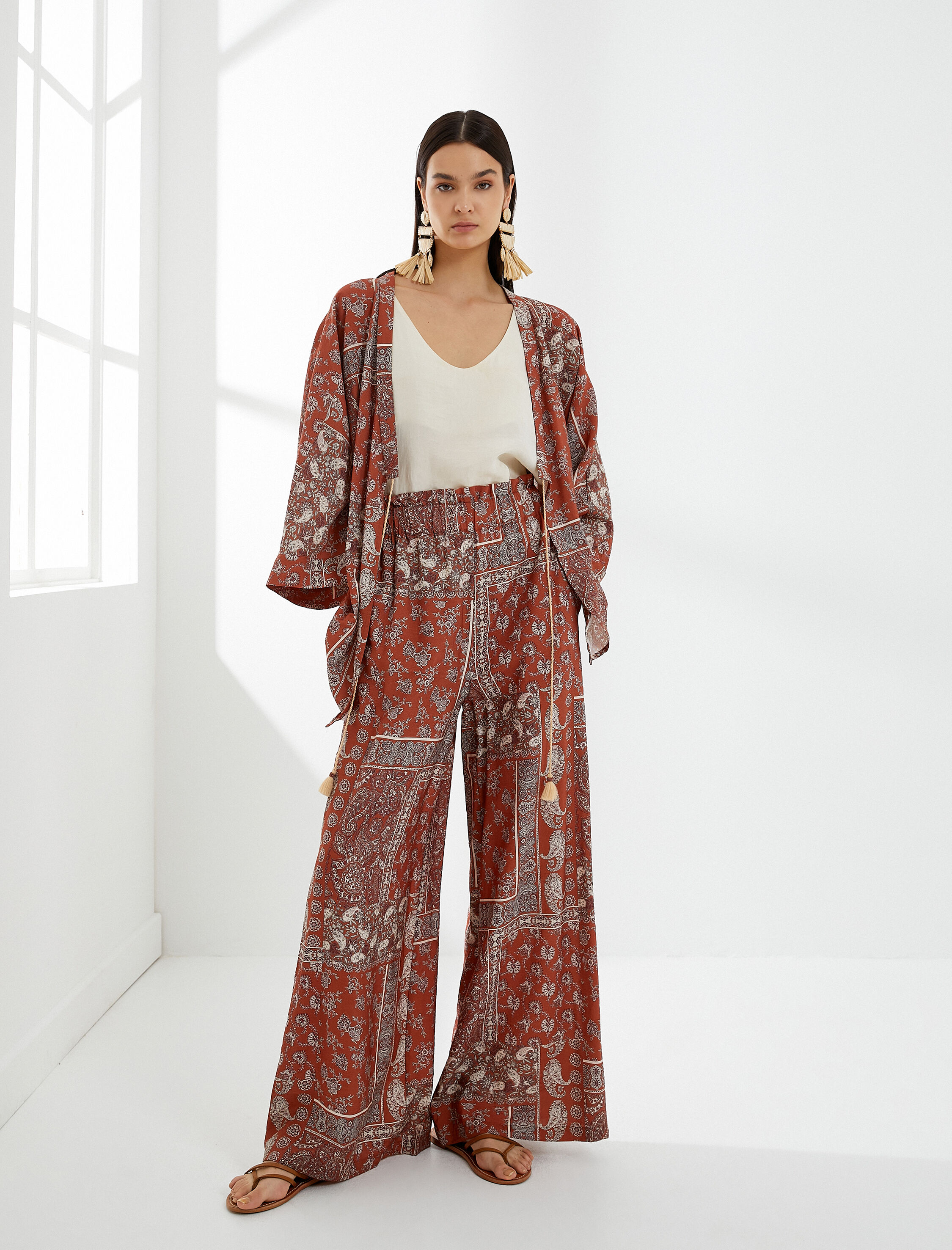   Bol Paça Pantolon Yüksek Bel Lastikli Etnik Desenli Viskon