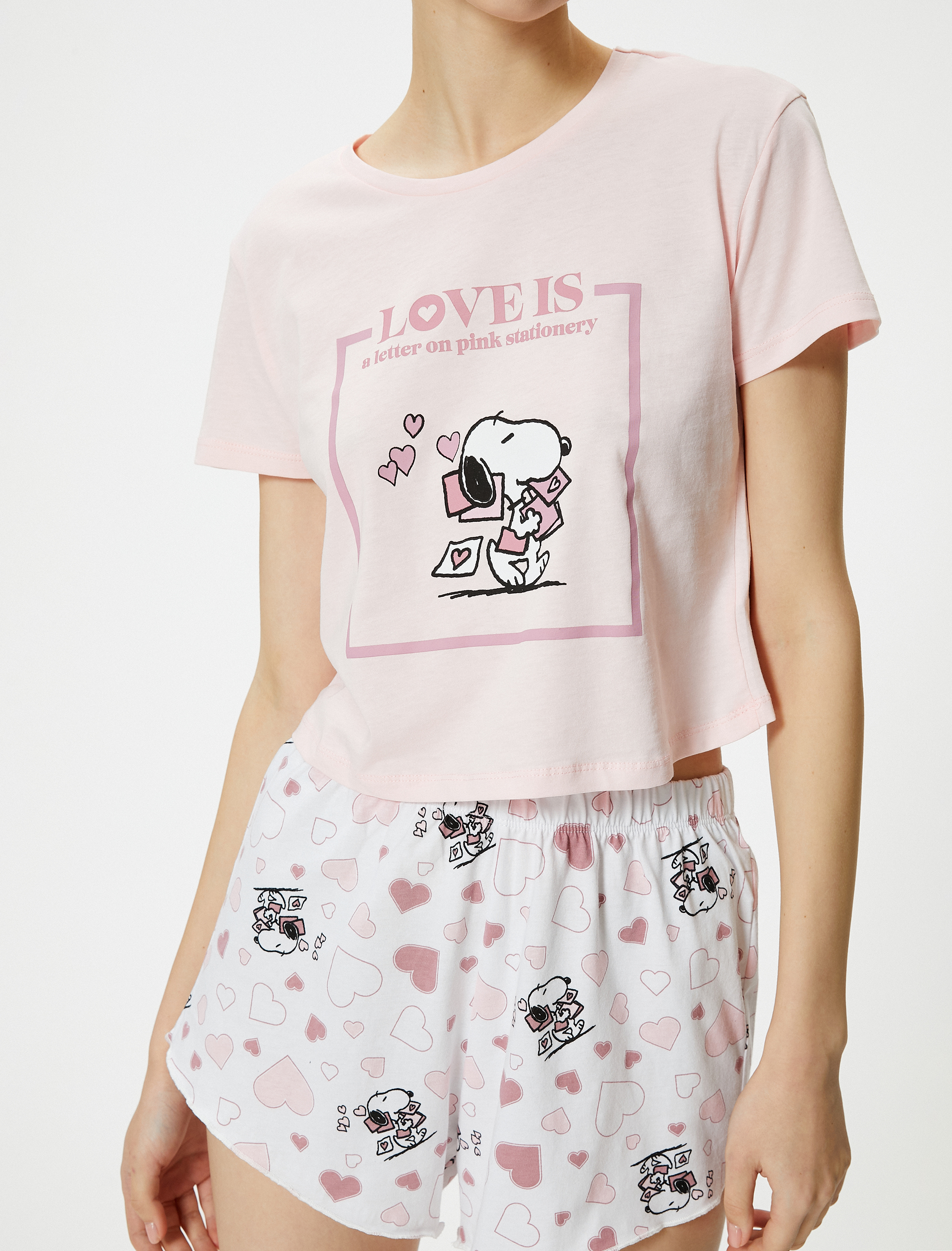   Snoopy Pijama Takımı Lisanslı Şortlu Kısa Kollu