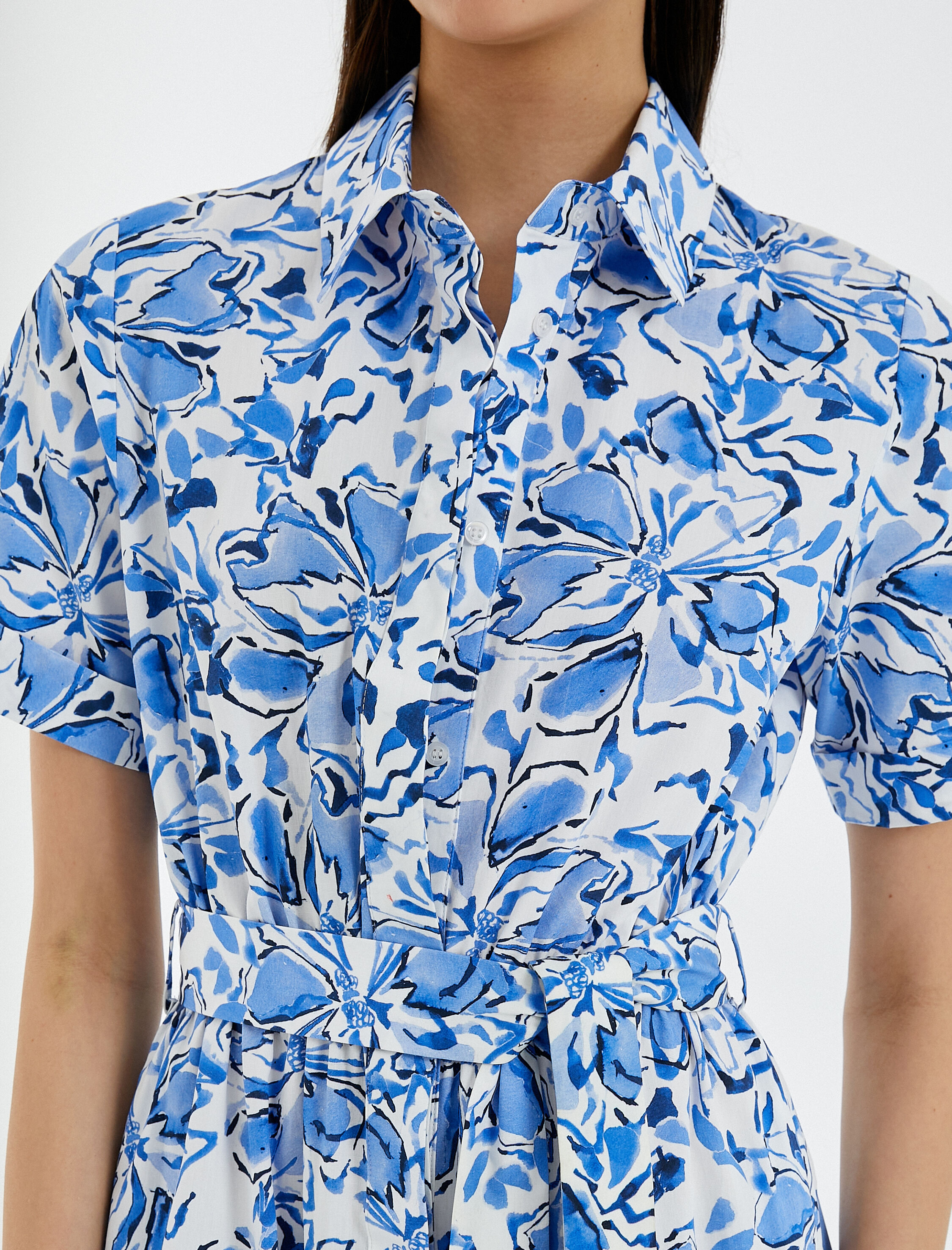   Çiçekli Gömlek Elbise Midi Düğmeli Kuşaklı Kısa Kollu