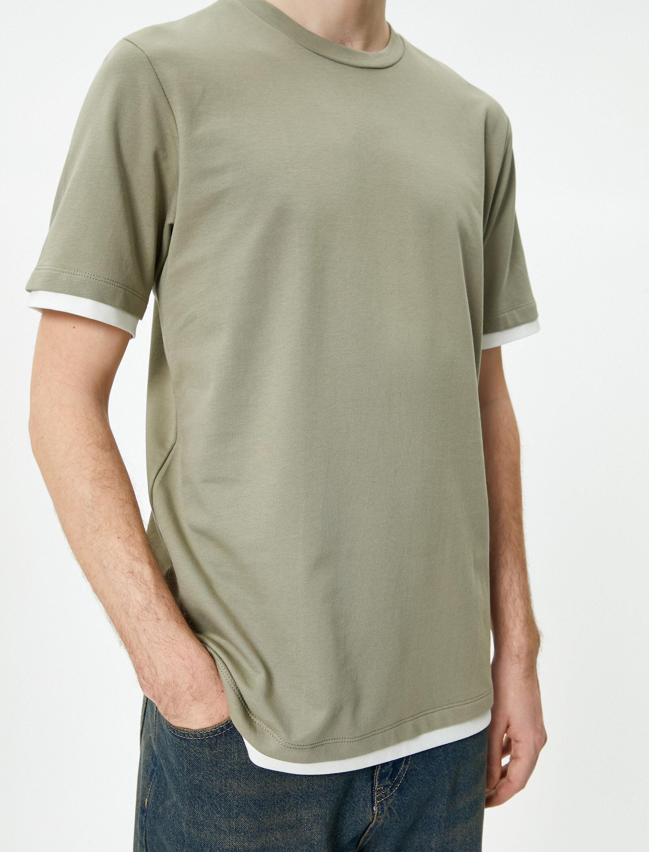   Bisiklet Yaka Tişört Kumaş Detaylı Kısa Kollu Pamuklu