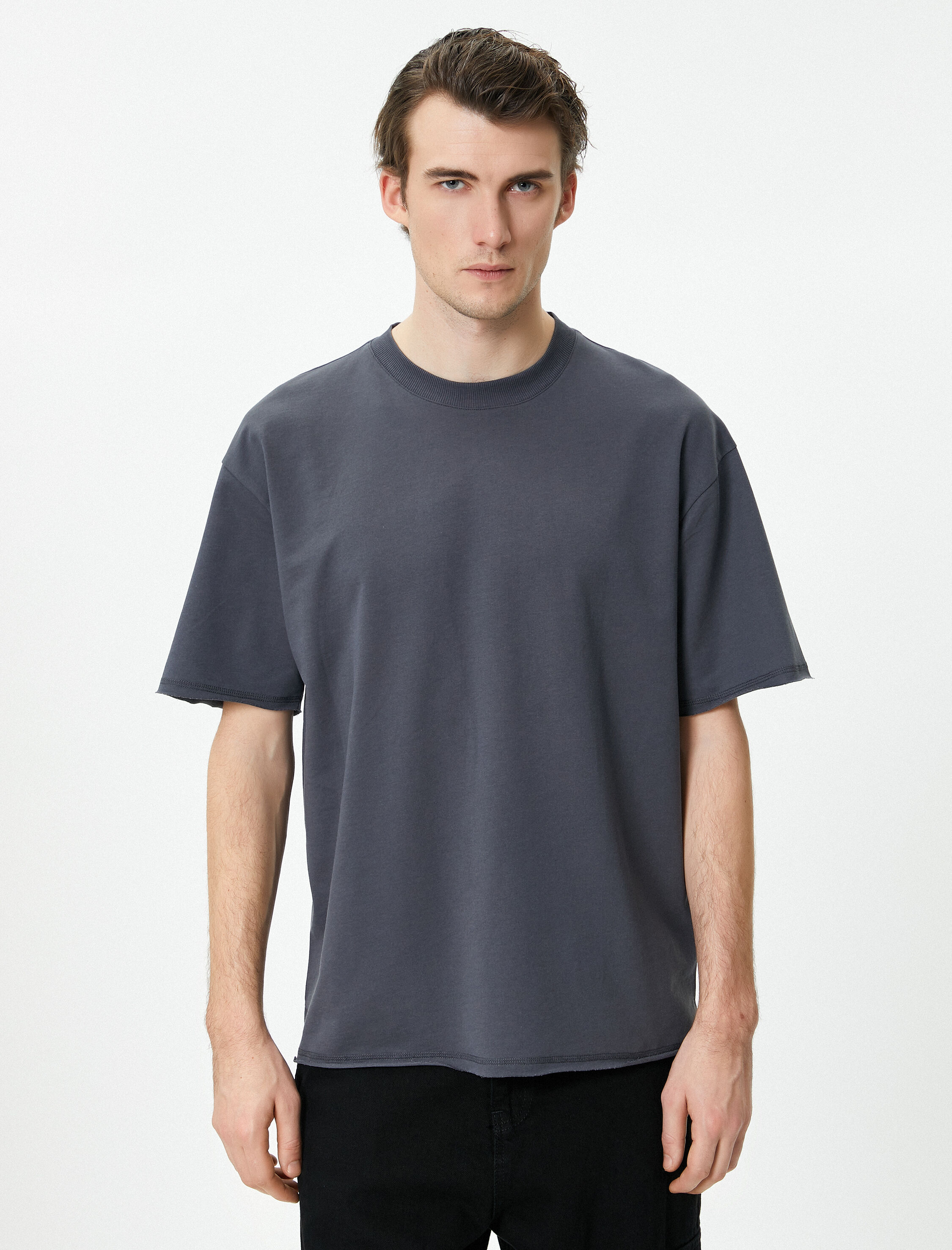   Oversize Tişört Bisiklet Yaka Kısa Kollu Pamuklu