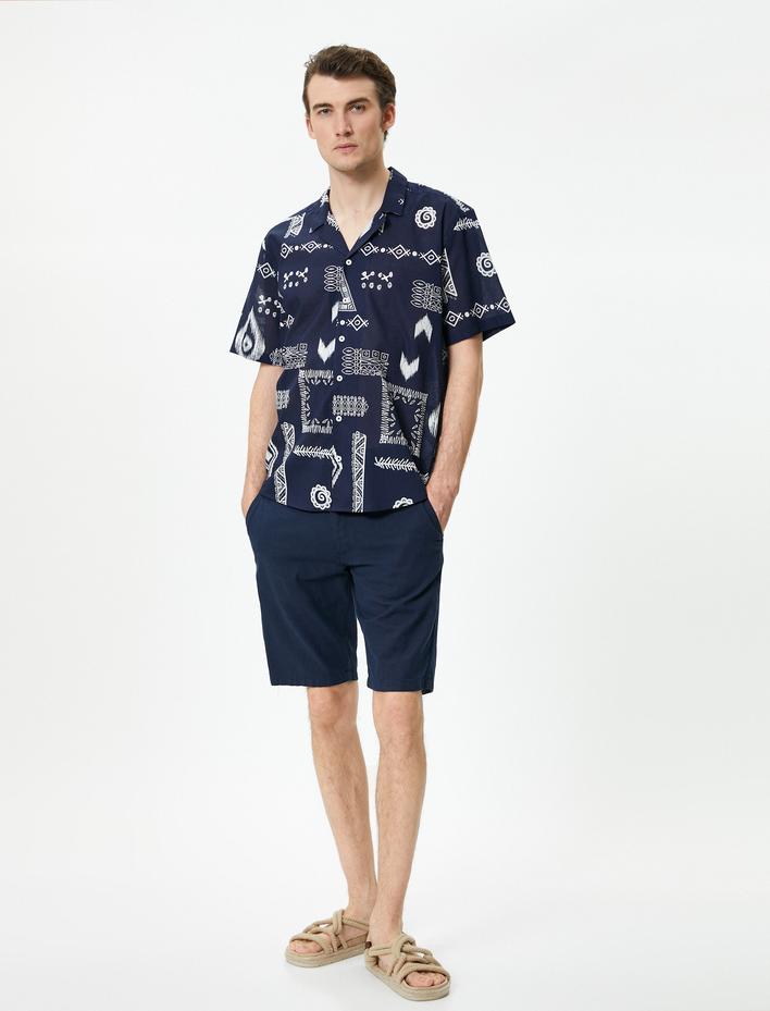  Etnik Desenli Gömlek Devrik Yaka Kısa Kollu Düğmeli Regular Fit