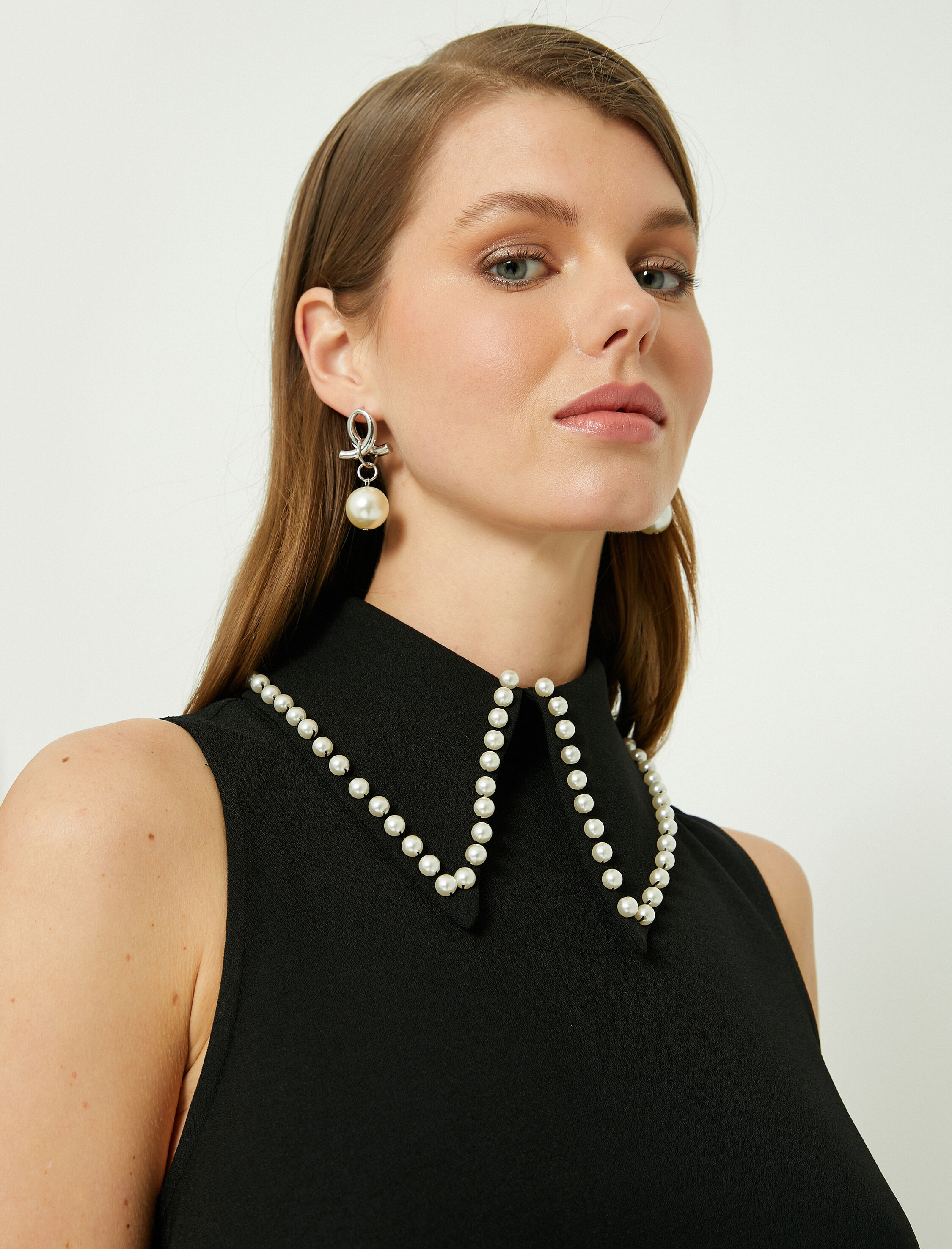   Kolsuz Mini Elbise A Kesim Gömlek Yaka Boncuk Detaylı