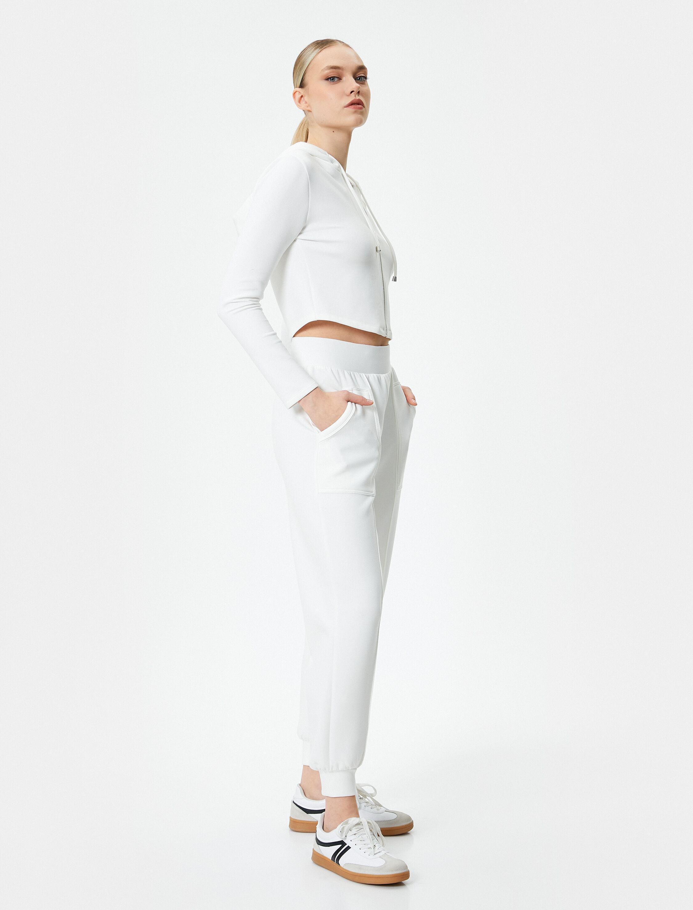   Jogger Eşofman Altı Beli Lastikli Dikiş Detaylı Cepli