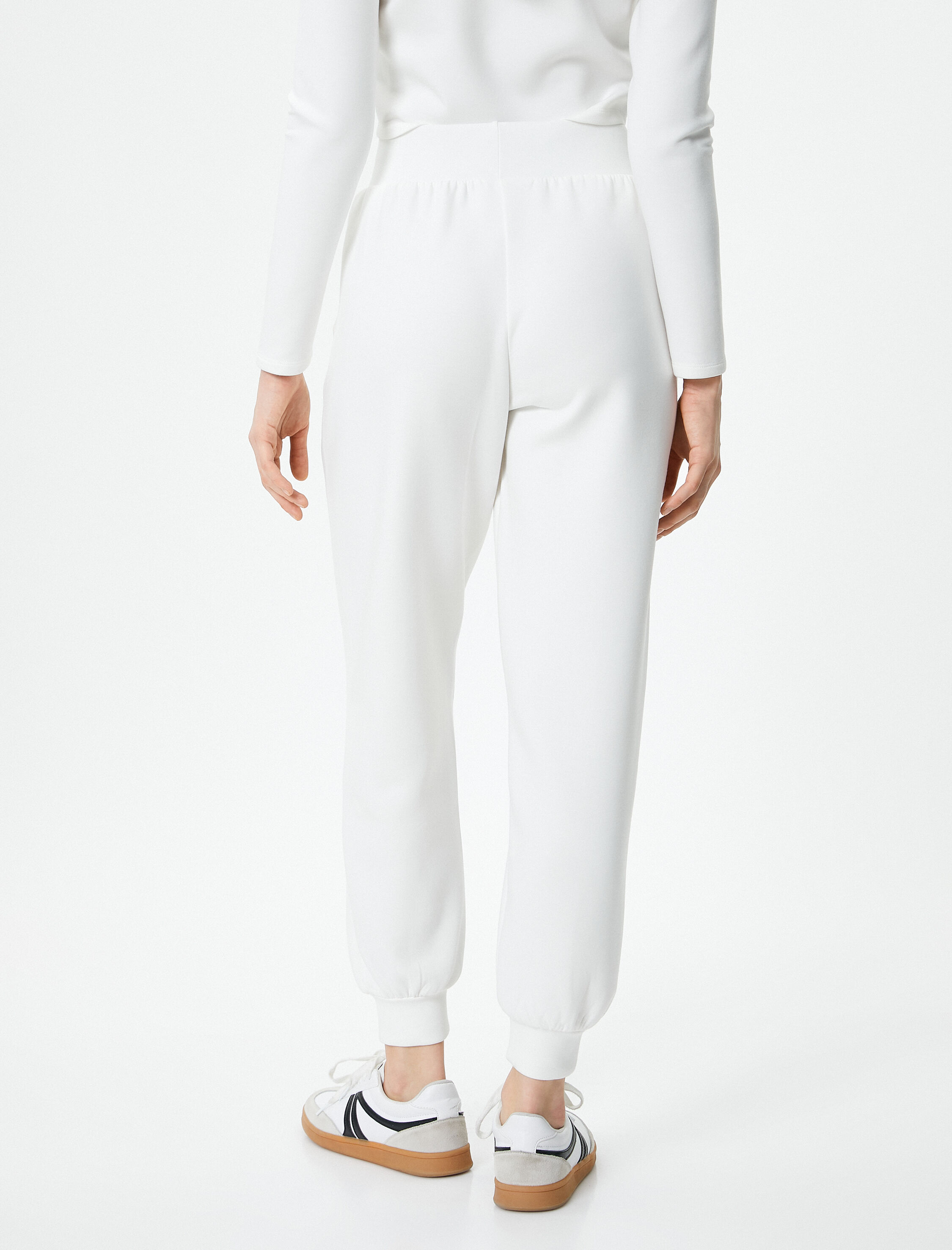   Jogger Eşofman Altı Beli Lastikli Dikiş Detaylı Cepli