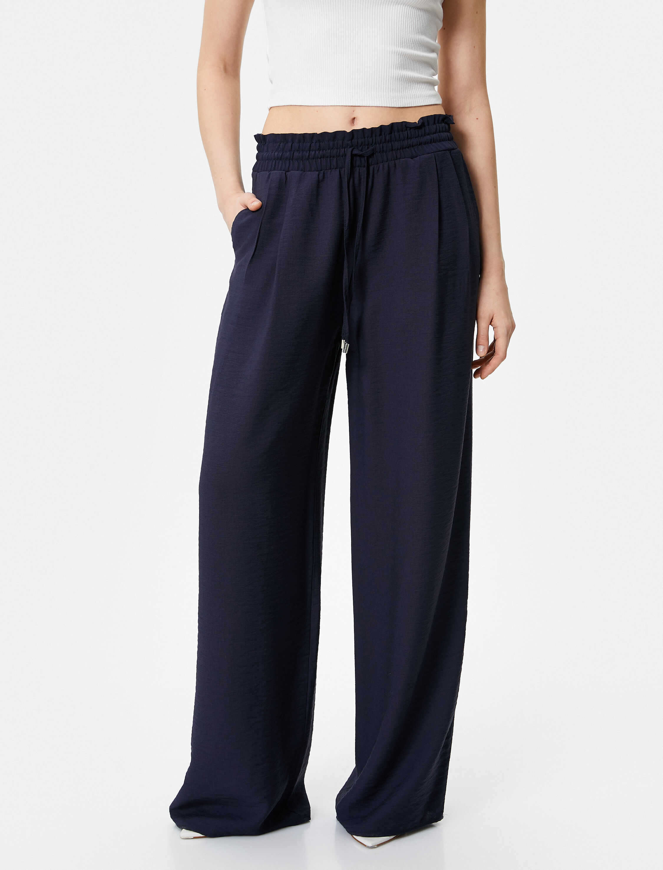   Bol Paça Pantolon Beli Bağcıklı Viskon Cepli Astarsız Yarı Transparan