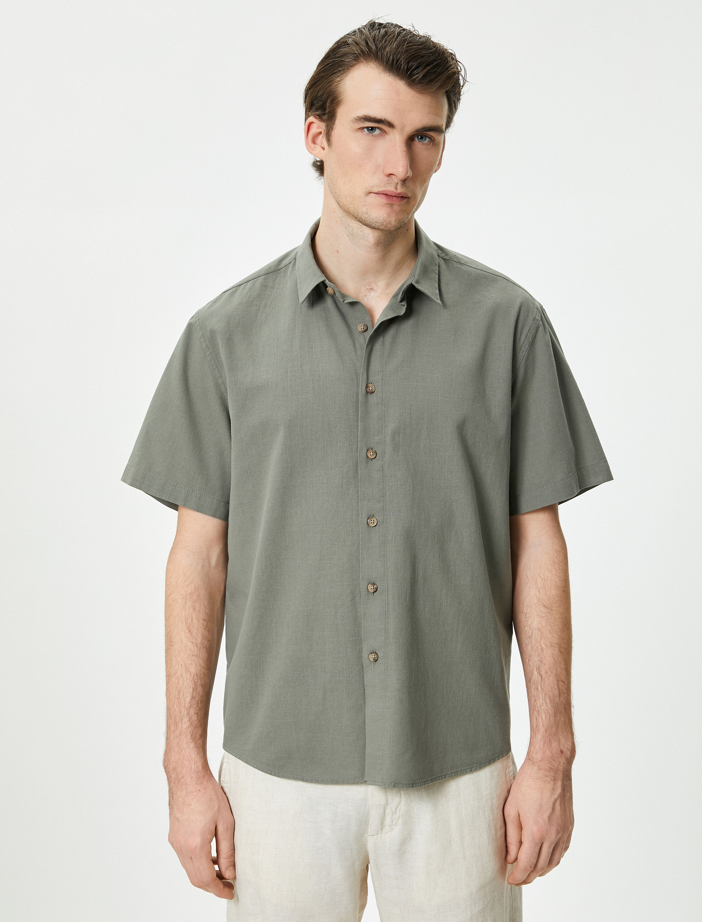   Yazlık Gömlek Kısa Kollu Klasik Yaka Düğmeli Regular Fit