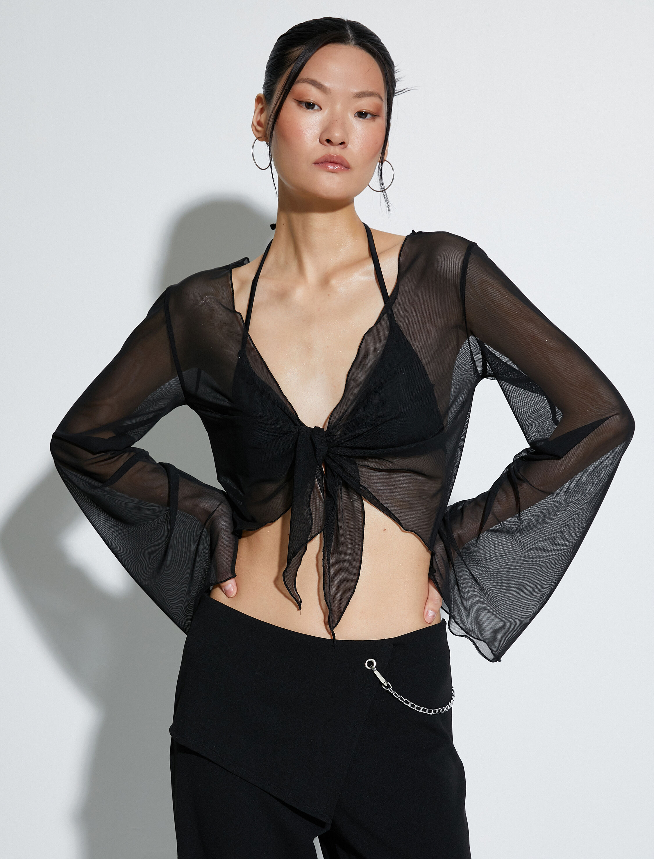 Tül Crop Bluz Önden Bağlamalı Uzun Geniş Kollu