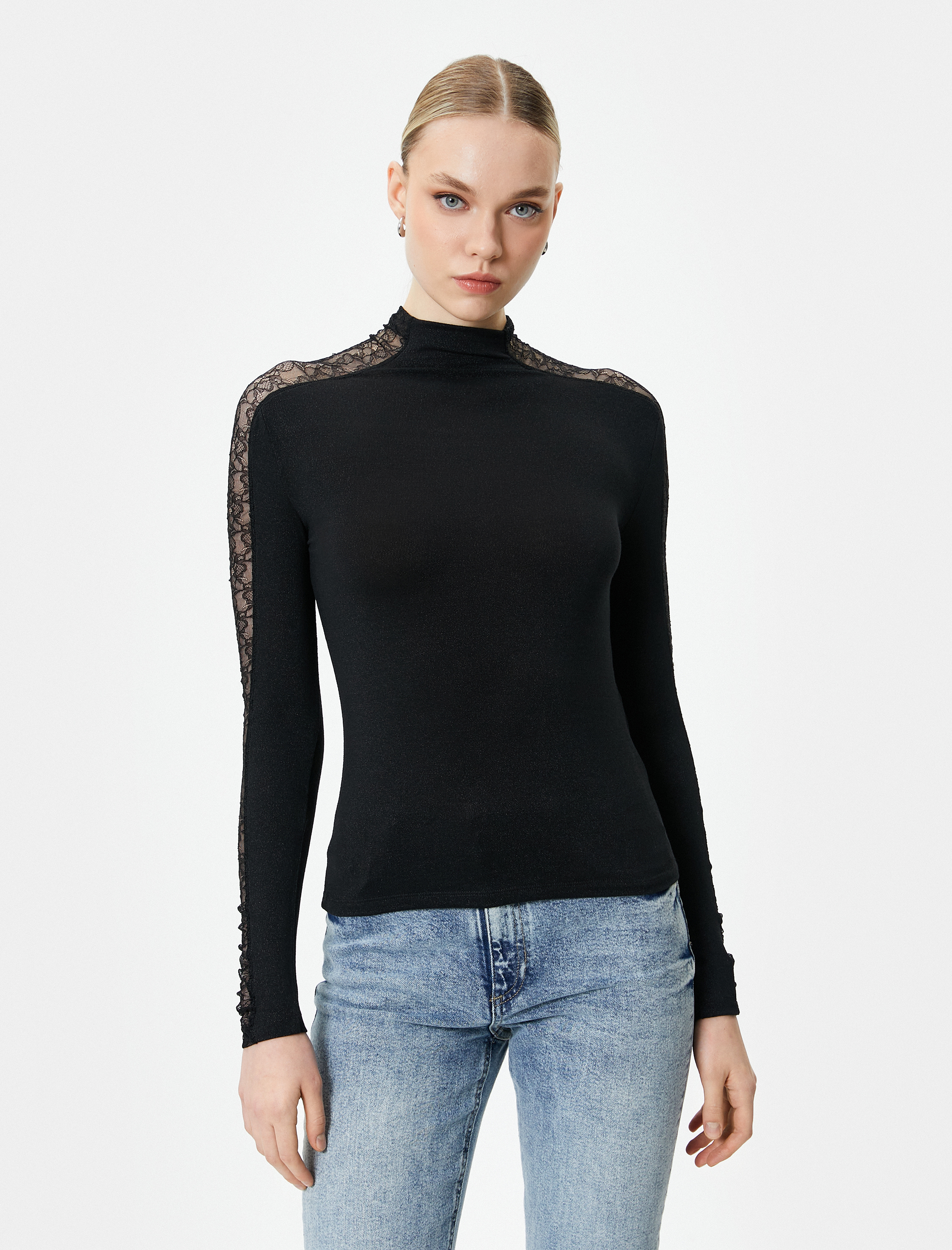   Melis Ağazat X Koton - Balıkçı Yaka Dantelli Bluz