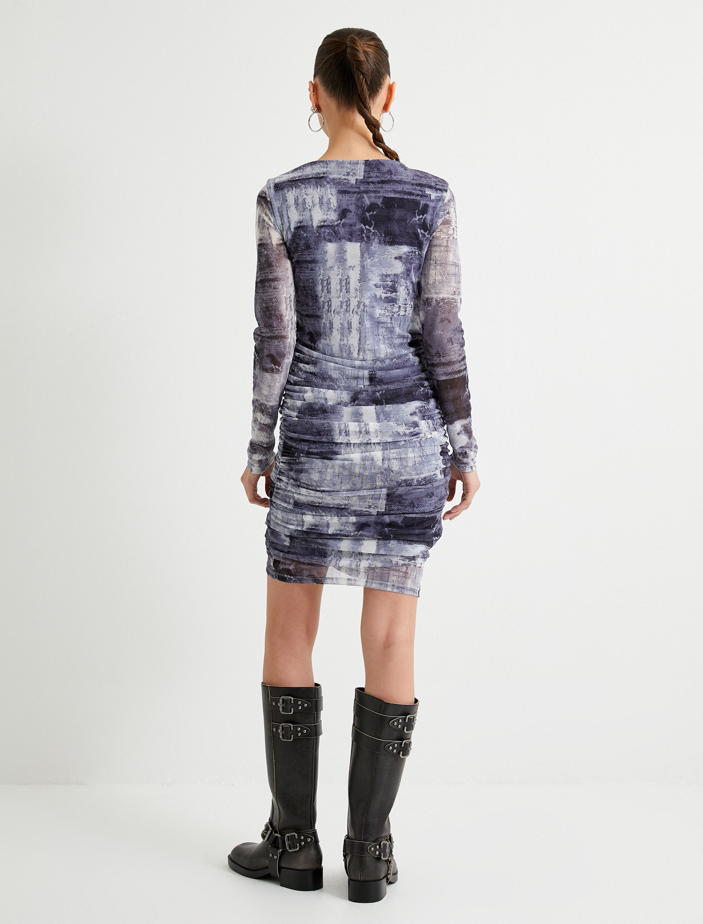   Tül Kalem Elbise Midi Boy Soyut Desenli Uzun Kollu Yuvarlak Yaka Astarlı Drape Detaylı