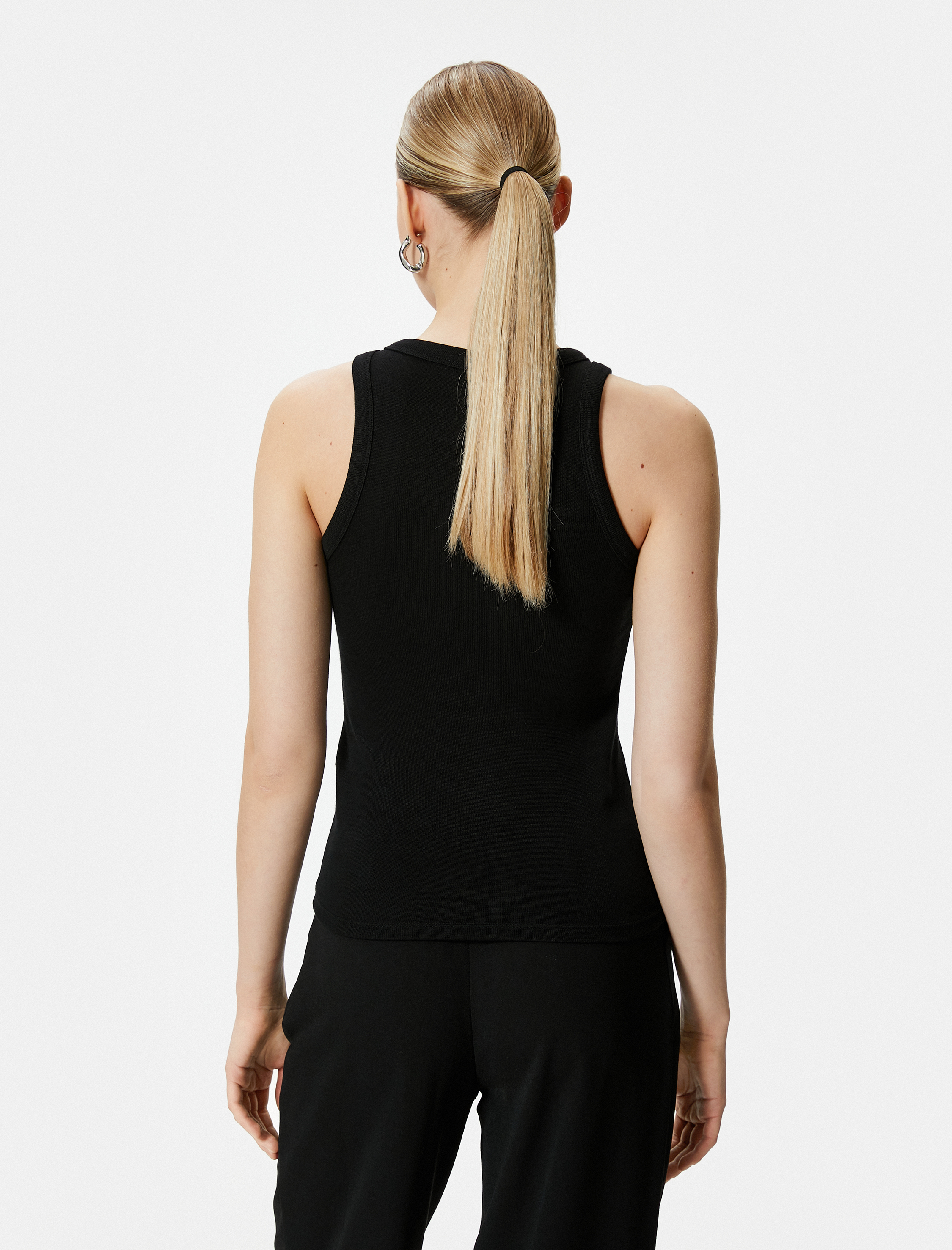   Halter Yaka Atlet Fitilli Viskon Karışımlı