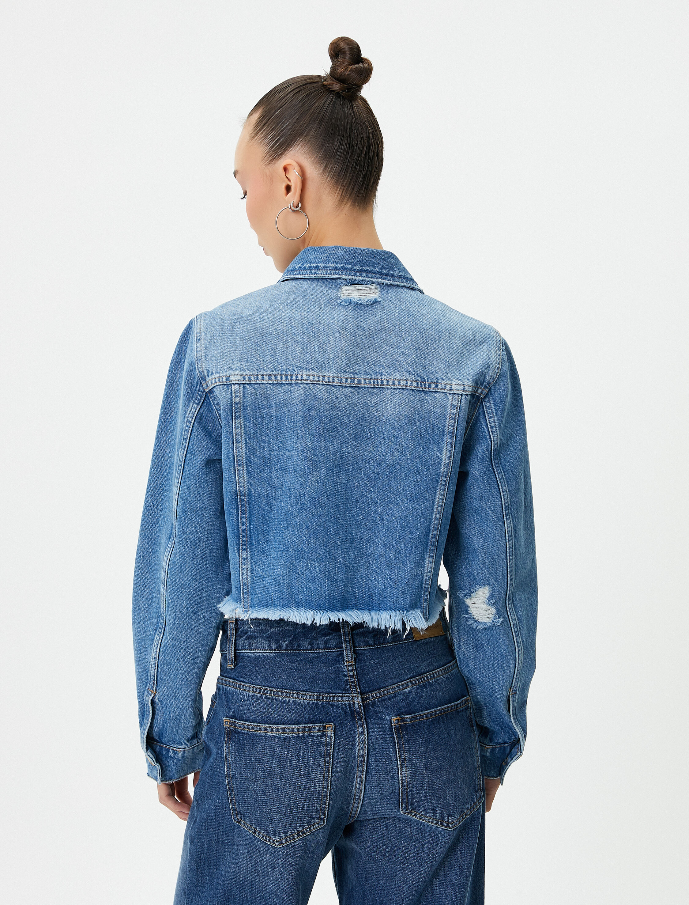   Kısa Kot Ceket Yıpratılmış Detaylı Kapaklı Cepli Pamuklu