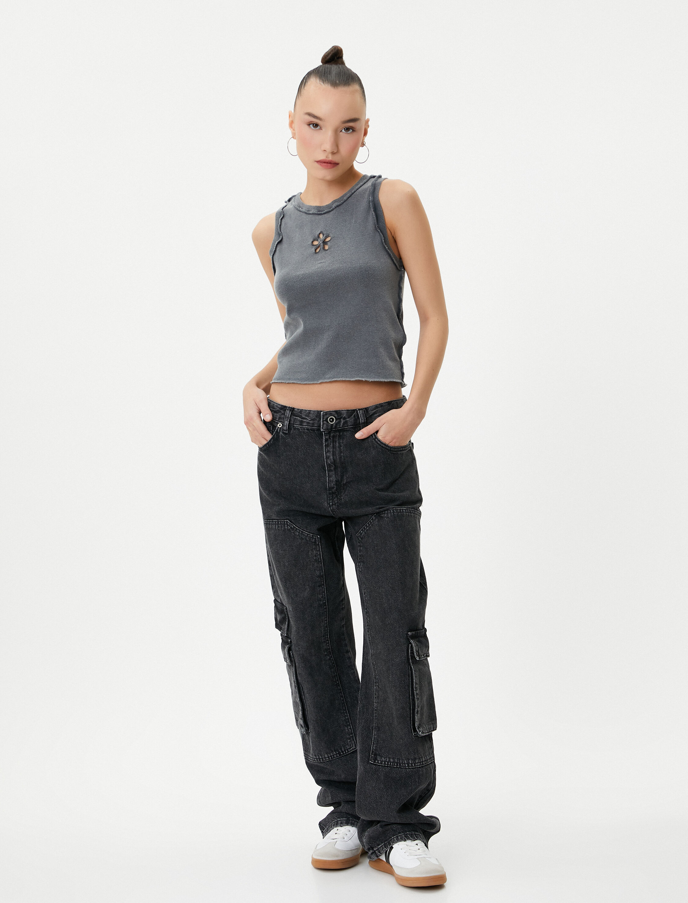 Pencere Detaylı Atlet Bisiklet Yaka Pamuklu Slim Fit