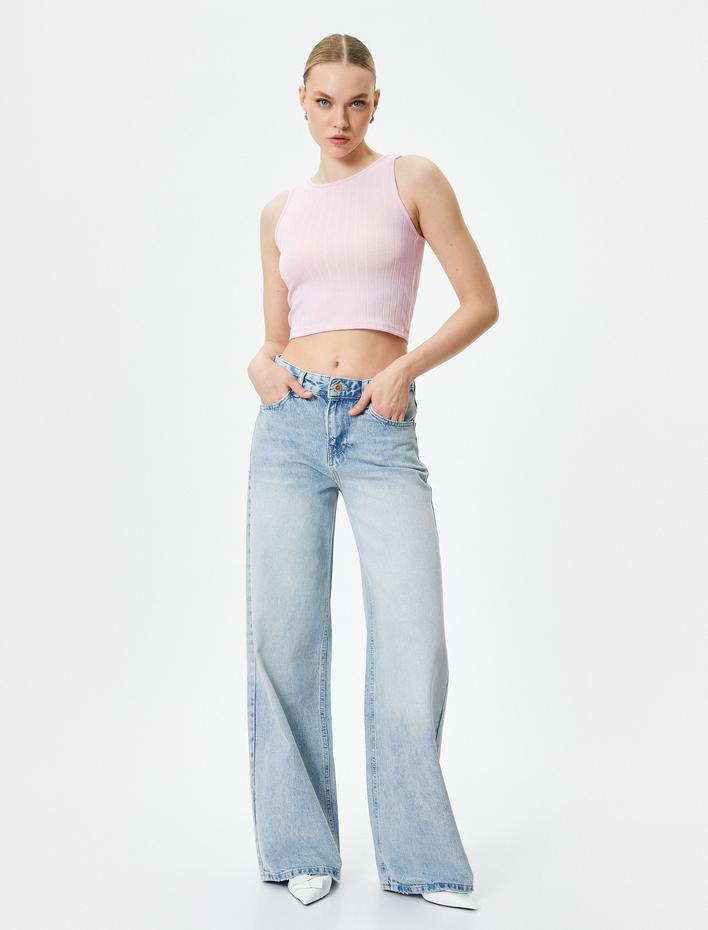  Crop Atlet Kolsuz Halter Yaka Dokulu