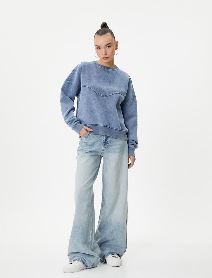  Şardonlu Sweatshirt Uzun Kollu Bisiklet Yaka Nervür Detaylı Rahat Kalıp