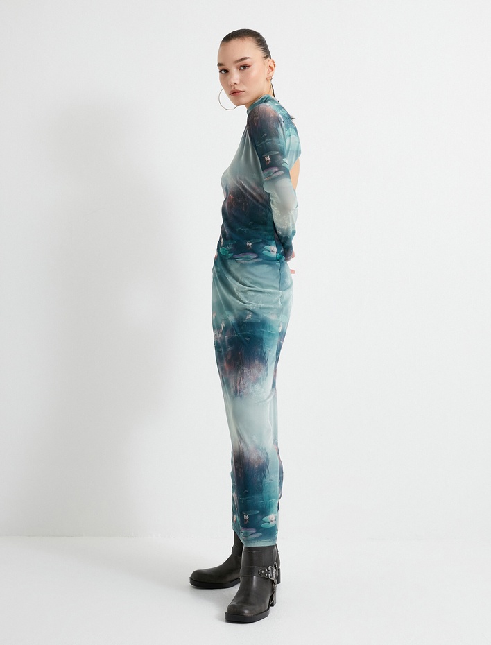  Arkası Pencere Detaylı Maksi Kalem Elbise Çiçekli Uzun Kollu Dik Yaka