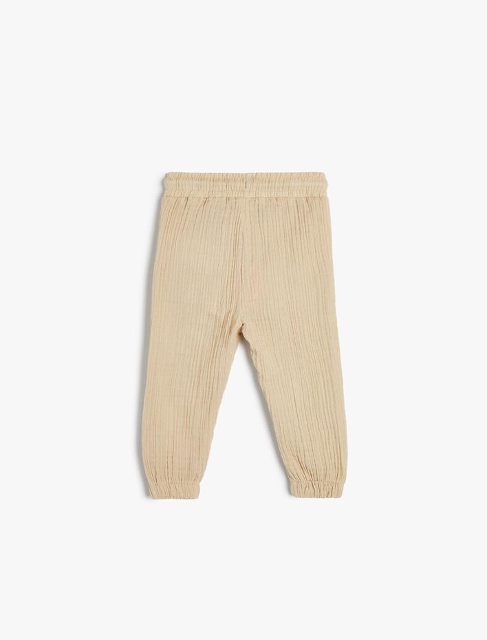 Erkek Bebek Jogger Pantolon Müslin Kumaş Cep Detaylı Beli Lastikli Dokulu