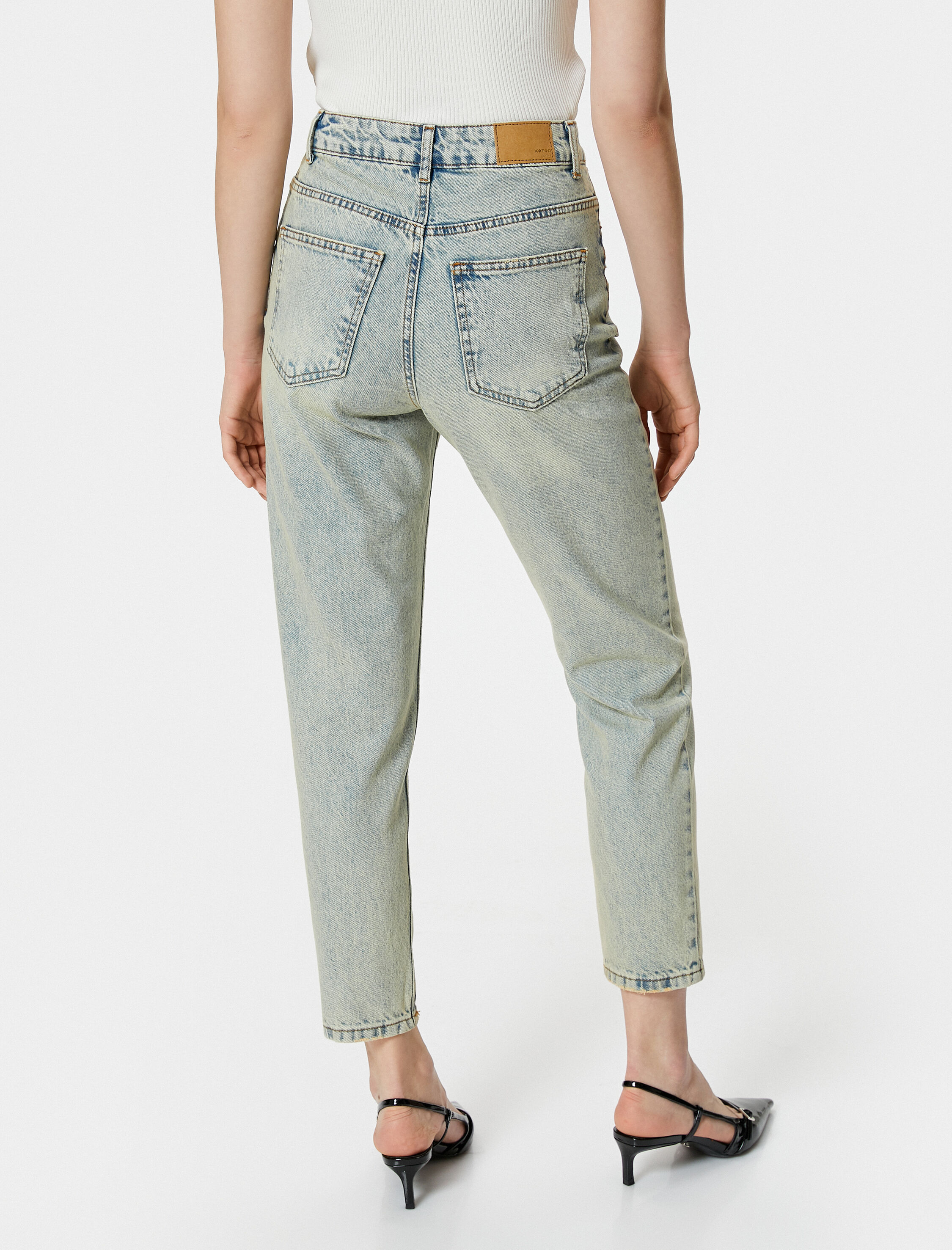   Mom Fit Kot Pantolon Yüksek Bel Cepli Pamuklu - Mom Jean