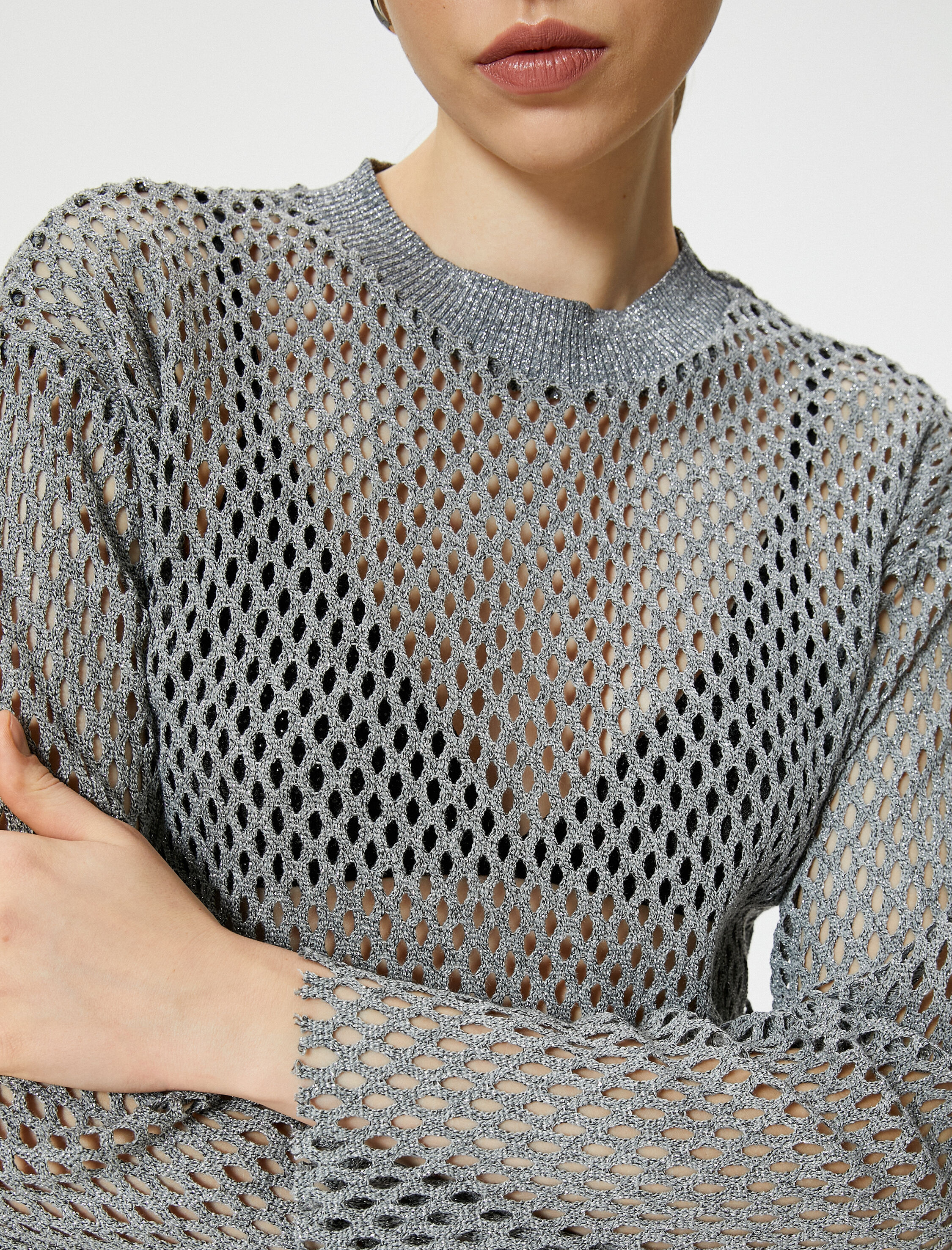   Crop Kroşe Tişört Uzun Kollu Metalik Simli Bisiklet Yaka Ajurlu