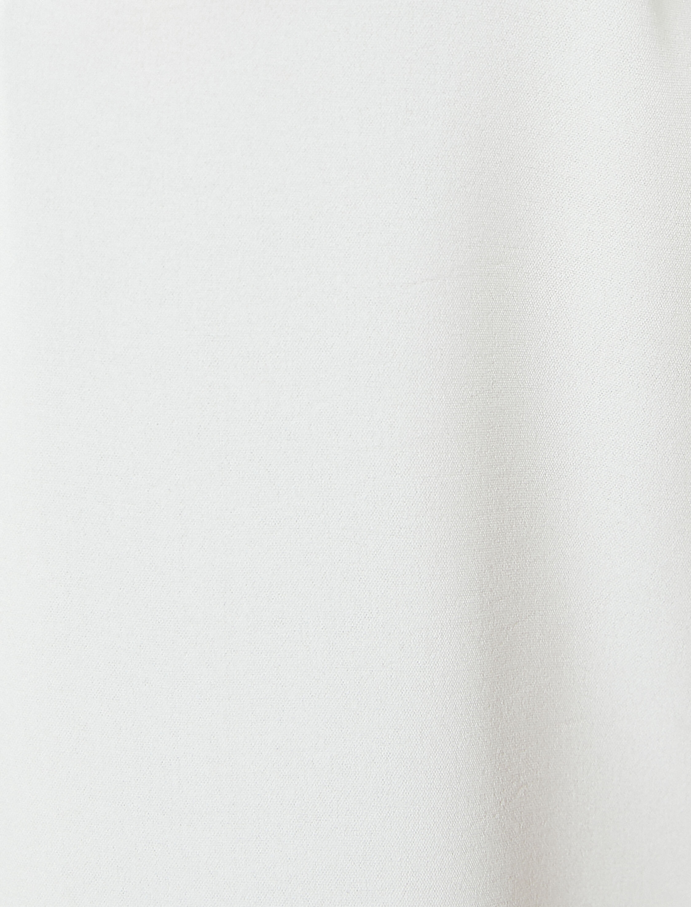   Kısa Kollu Gömlek Dokulu Düğmeli Klasik Yaka