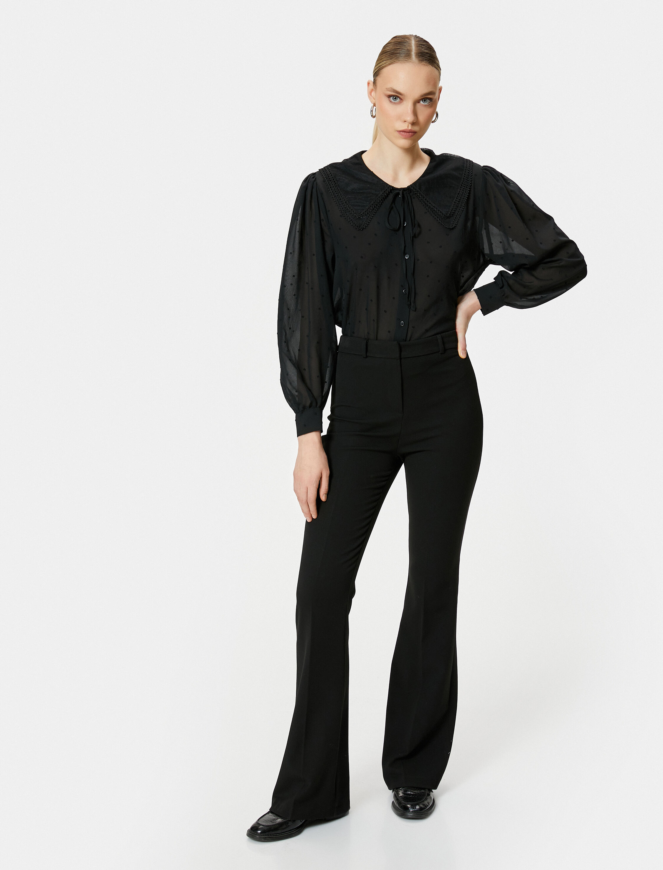   Şifon Gömlek Bebe Yaka Balon Kollu Dokulu Düğmeli