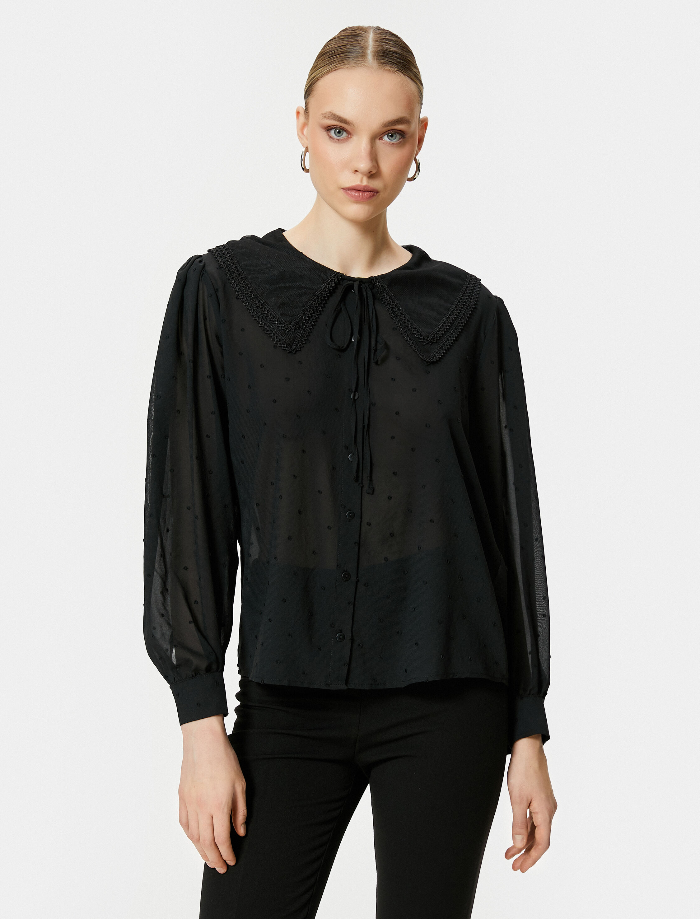   Şifon Gömlek Bebe Yaka Balon Kollu Dokulu Düğmeli