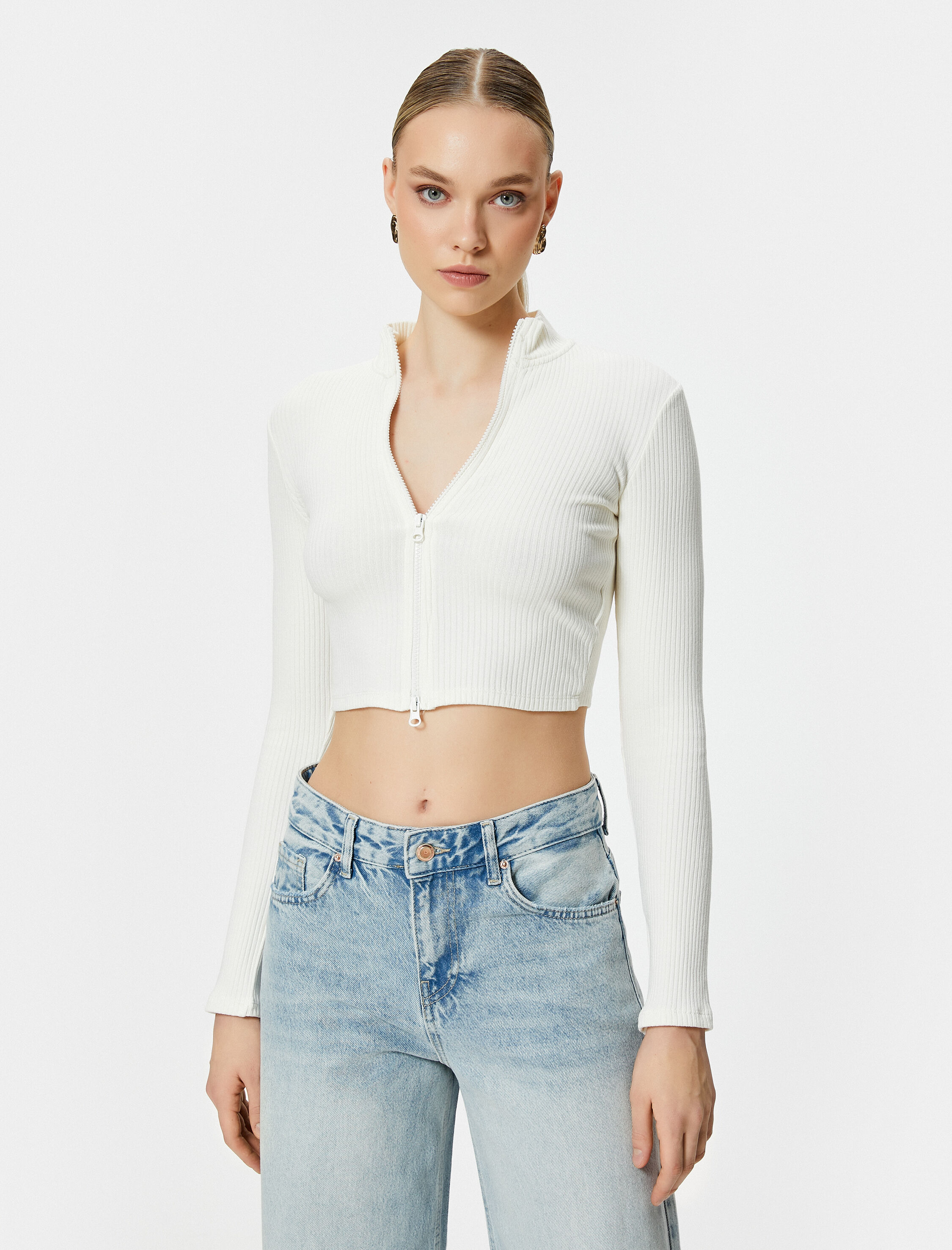   Crop Hırka Fermuarlı Dik Yaka Fitilli Viskon Karışımlı