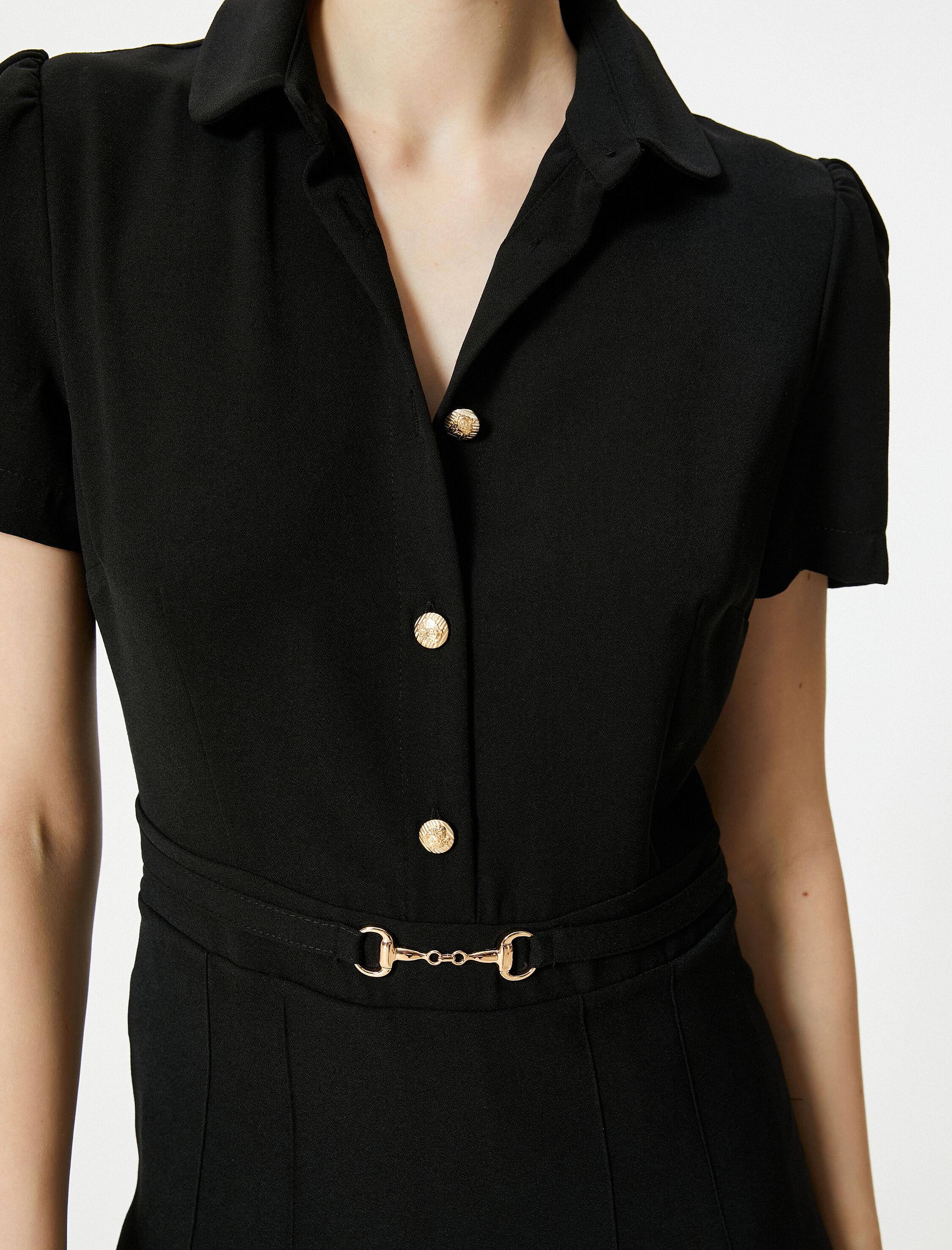   Mini Gömlek Elbise Kısa Kollu Metal Kemerli Pileli