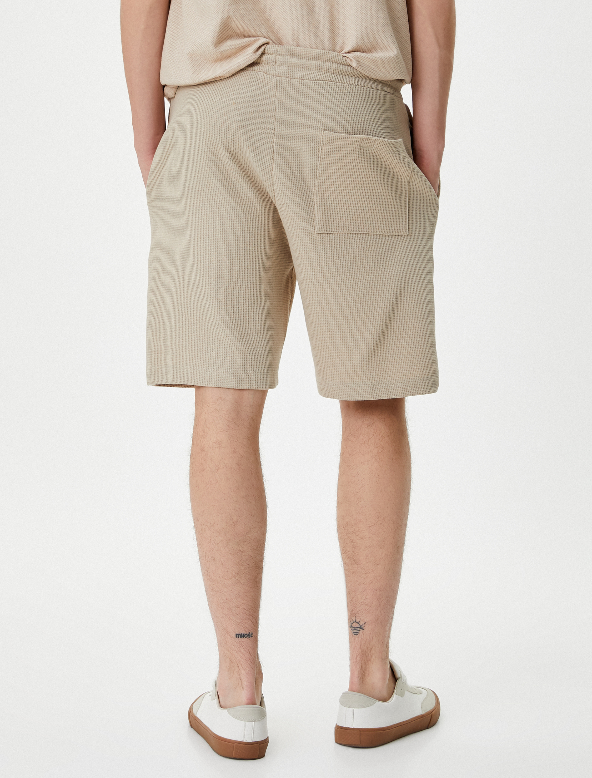   Bermuda Şort Beli Bağcıklı Cep Detaylı